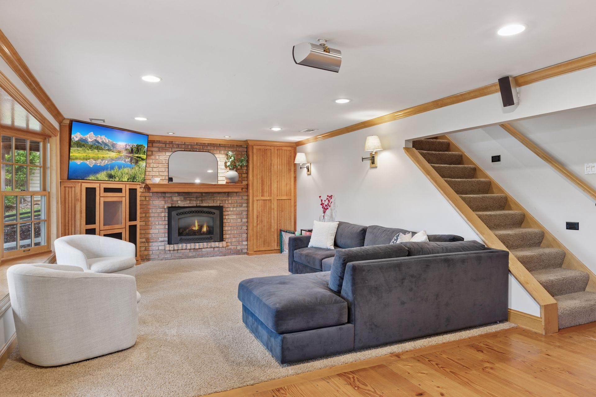 1709 Baywood Lane