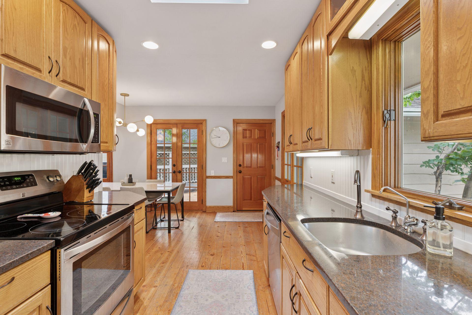 1709 Baywood Lane