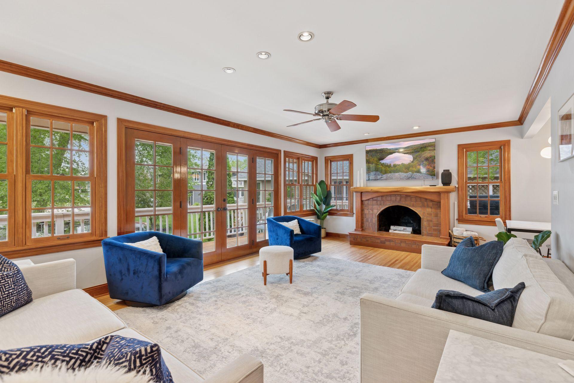 1709 Baywood Lane
