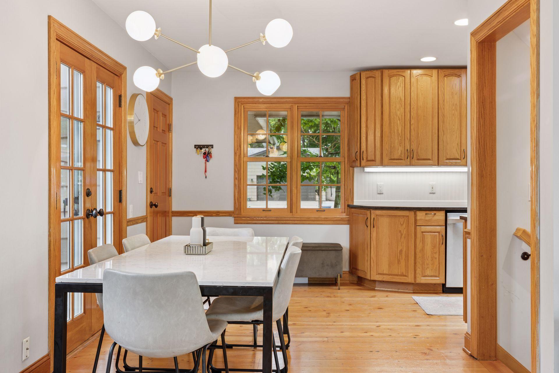 1709 Baywood Lane Unit: 204