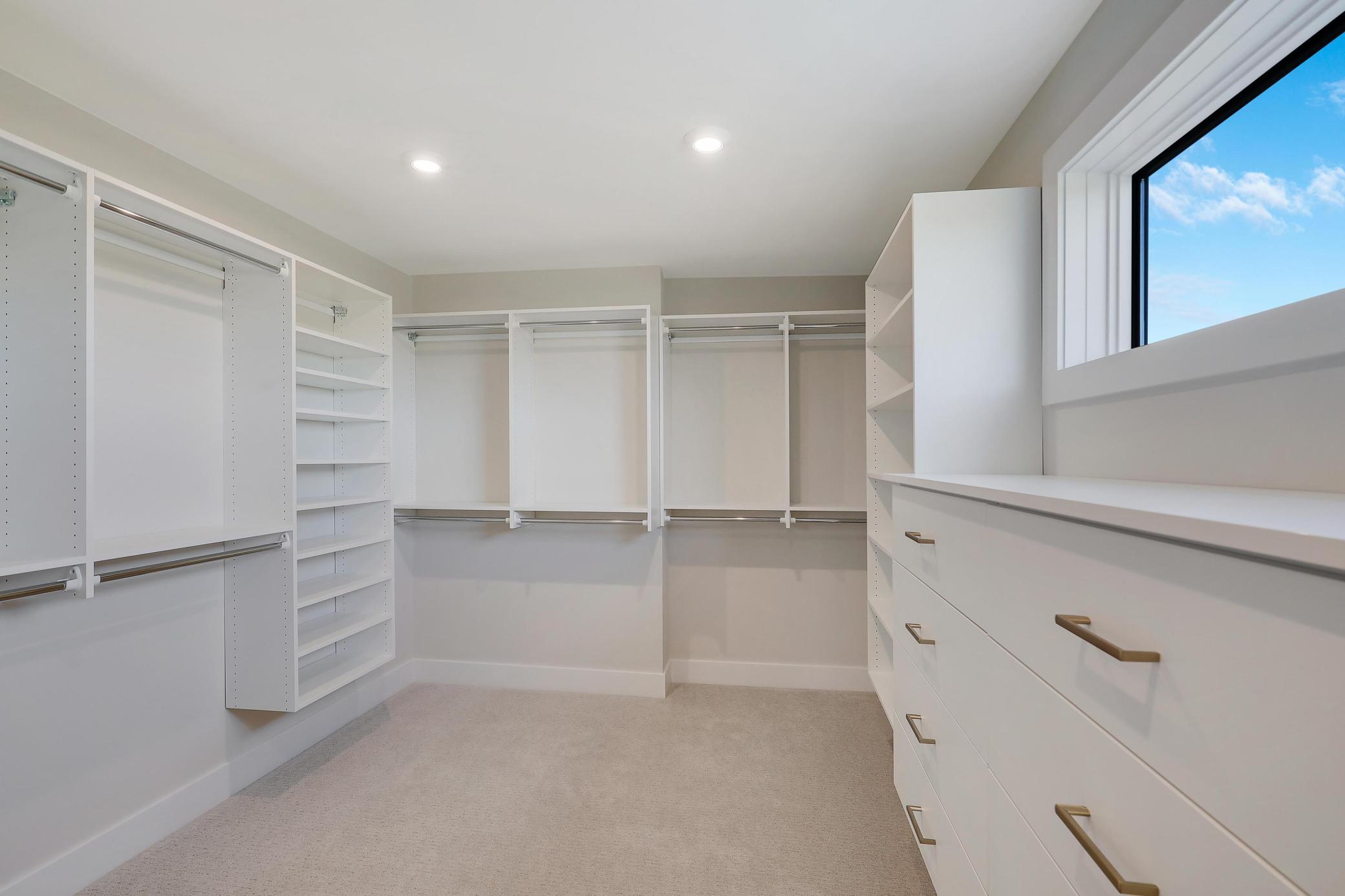 3695 William Way