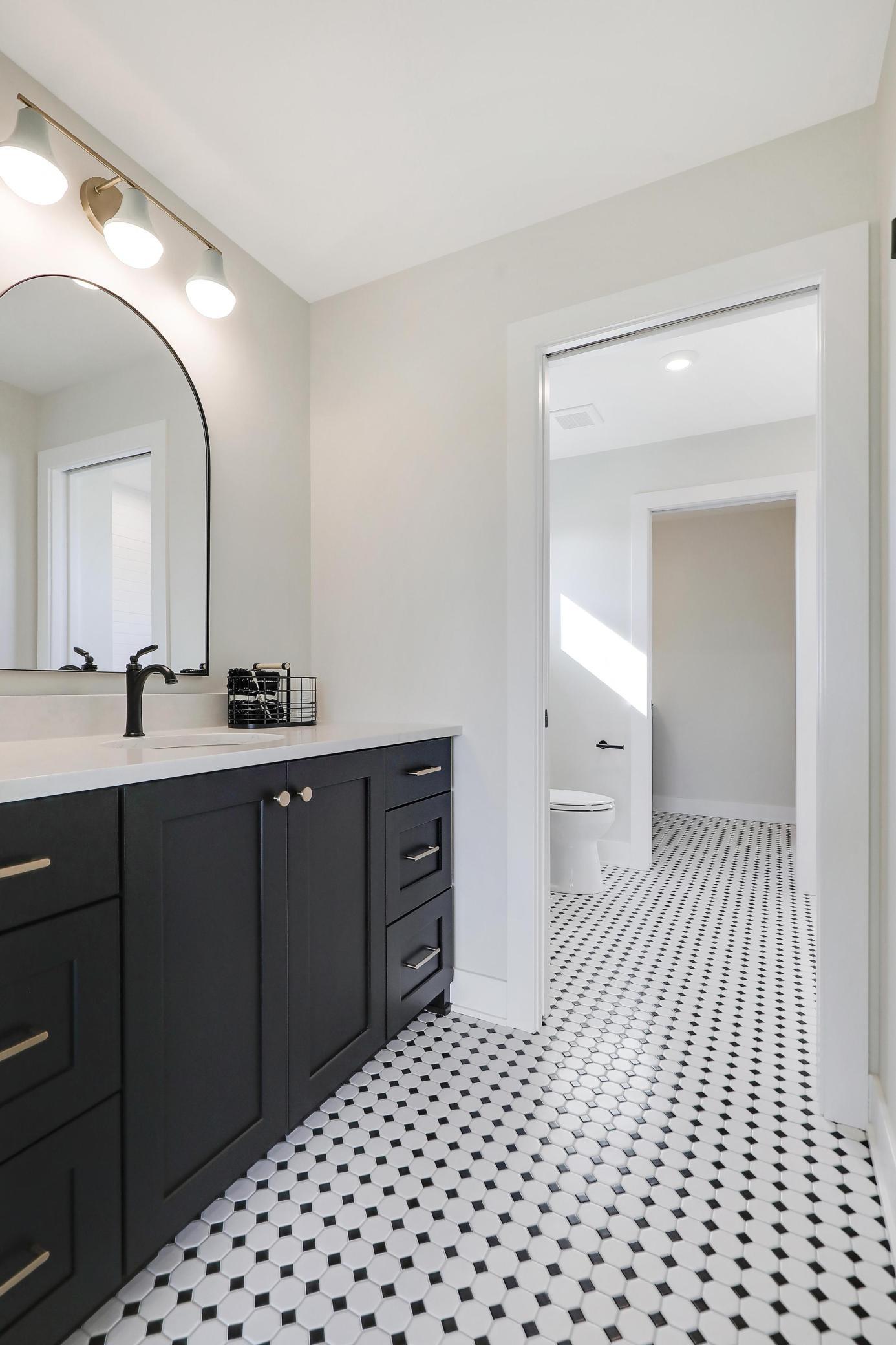 3695 William Way