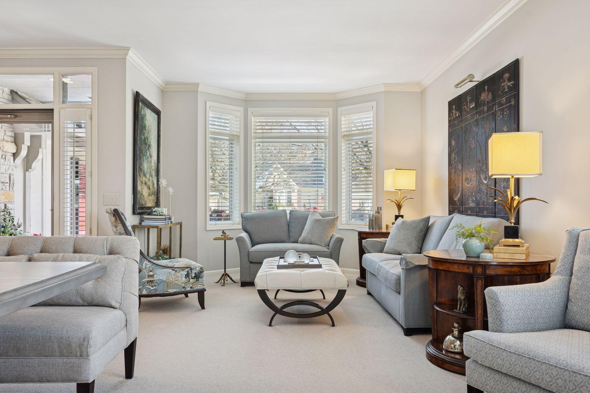 550 Waycliffe Drive N