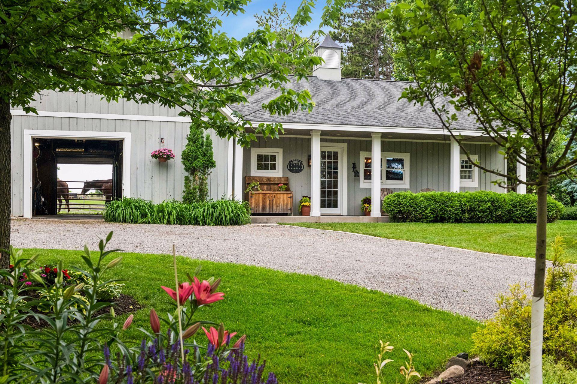 355 Stubbs Bay Road N