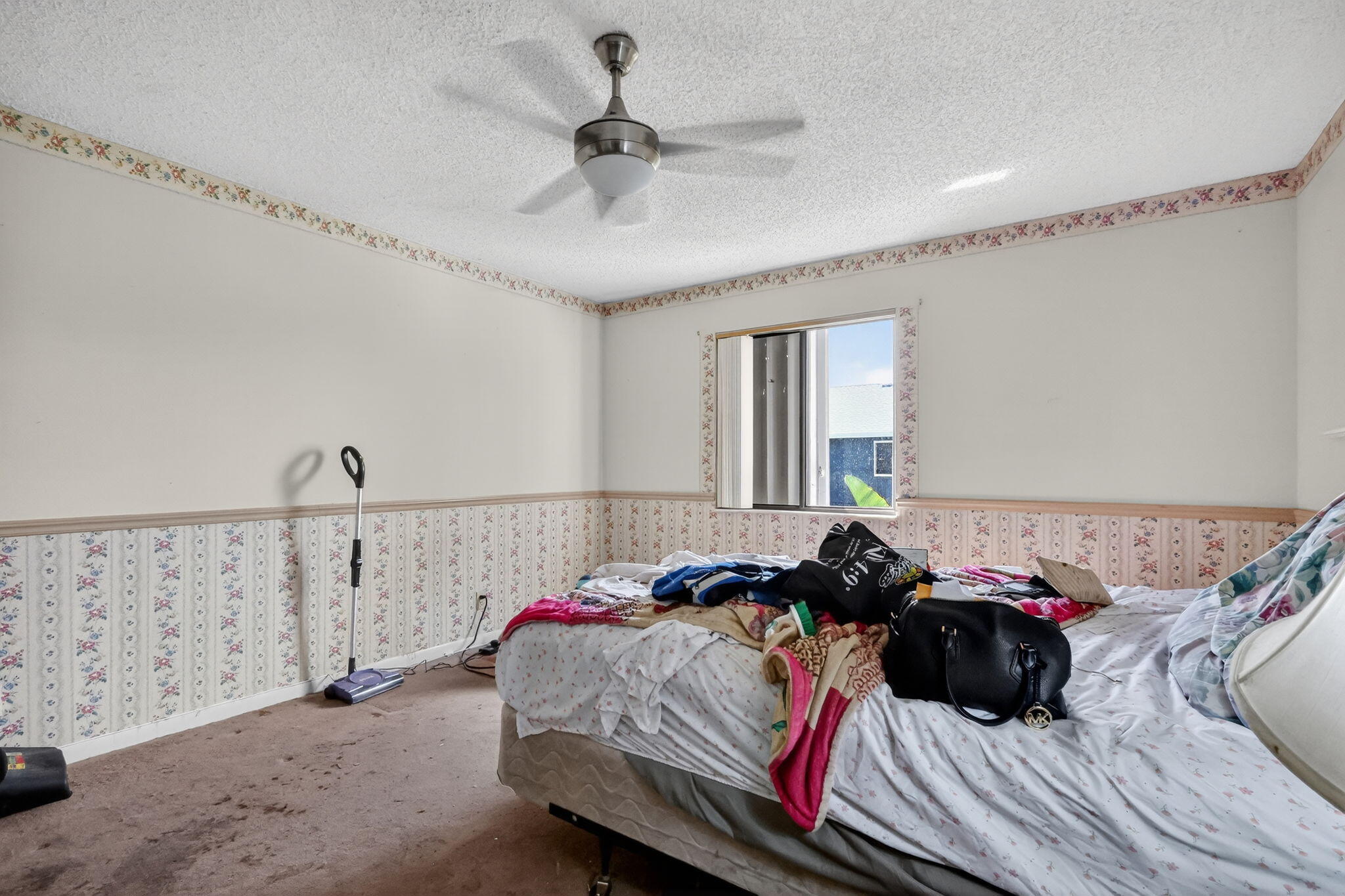 2641 W Gately Dr W W 906