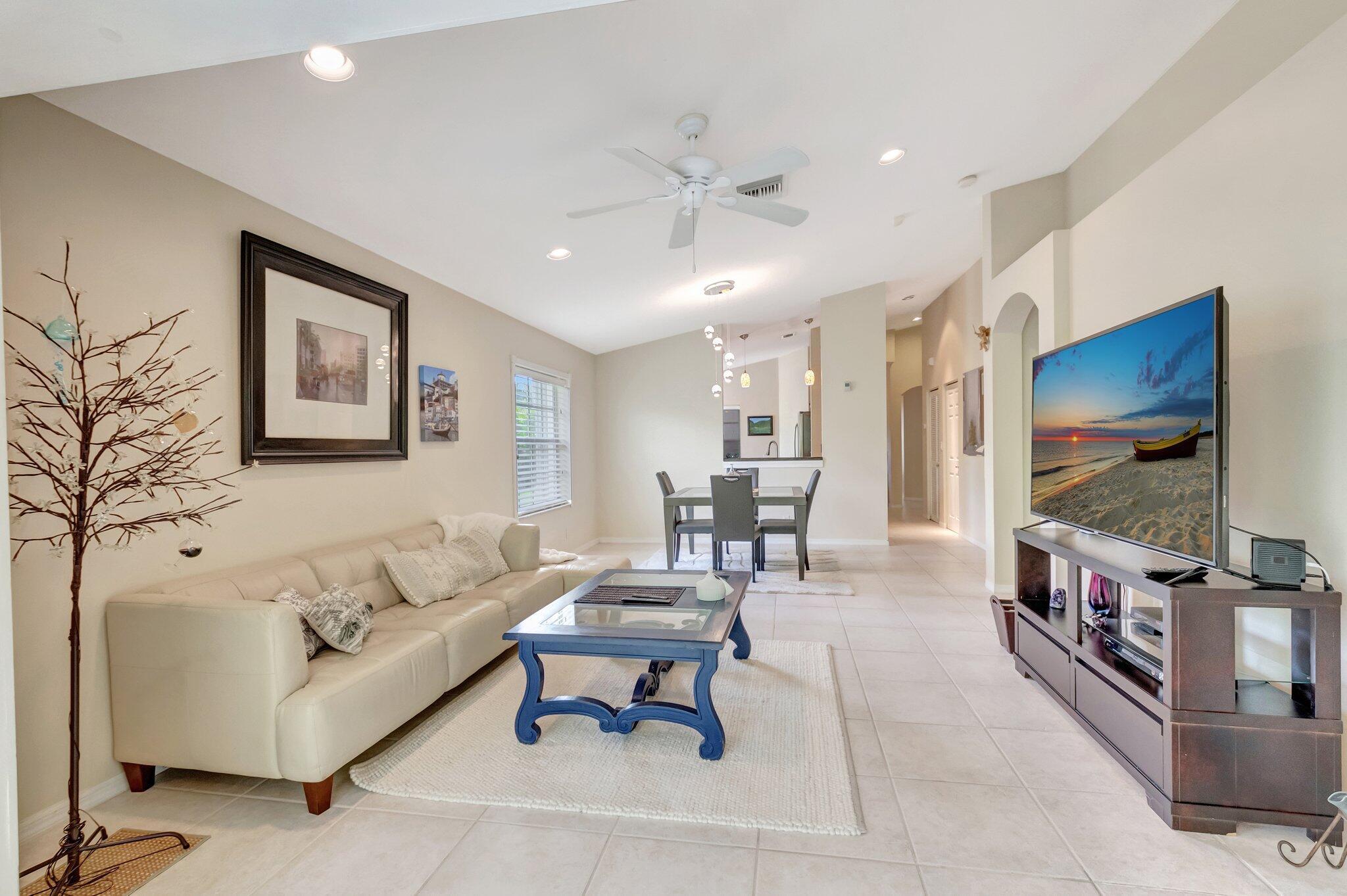 14211 W La Sedona Circle