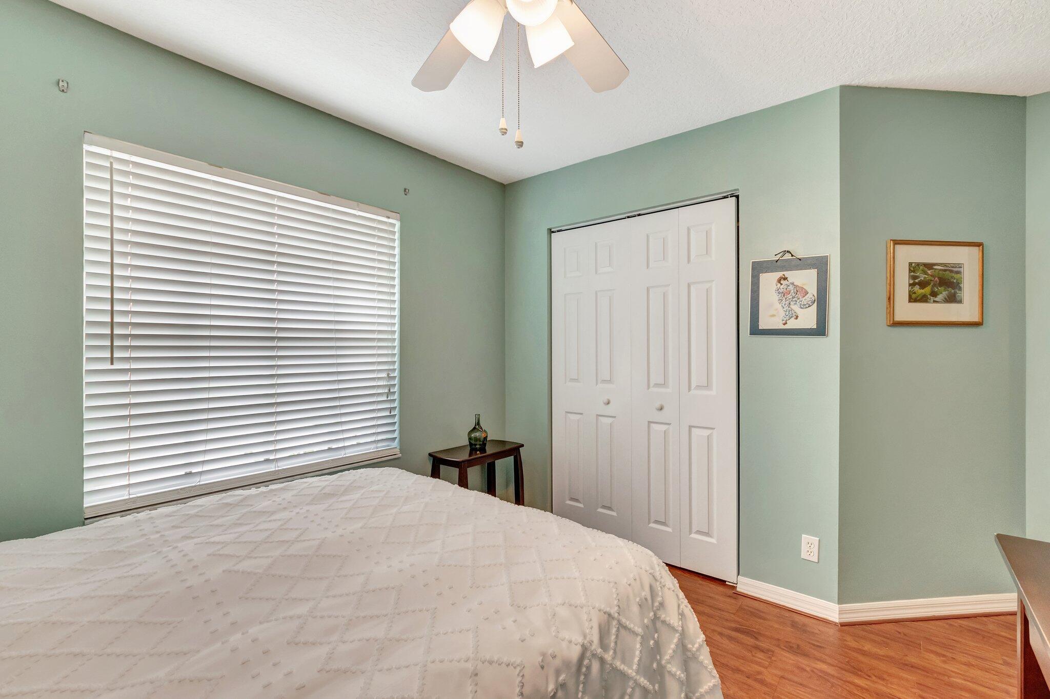 14211 W La Sedona Circle