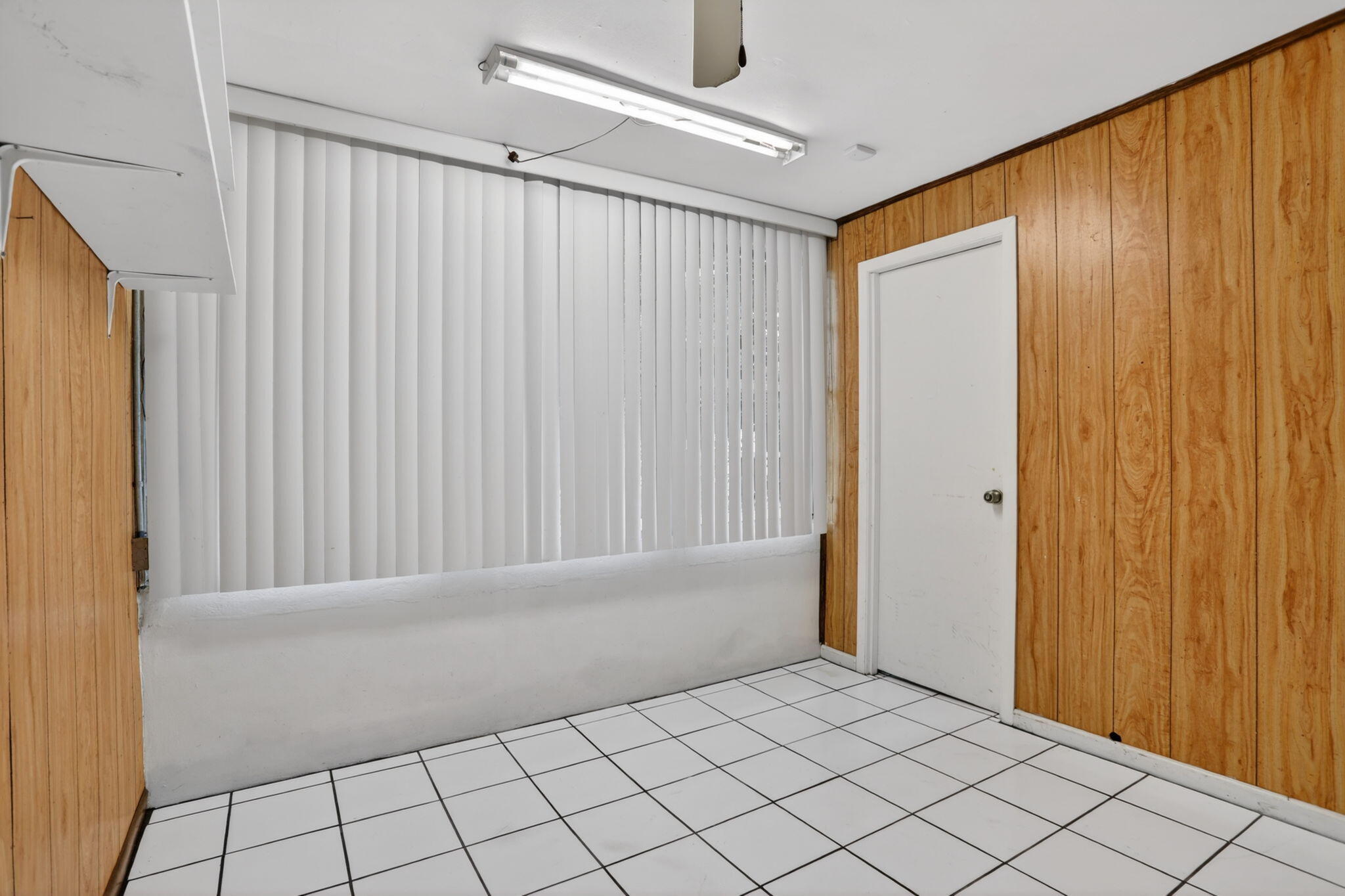 2411 NE 10th Terrace