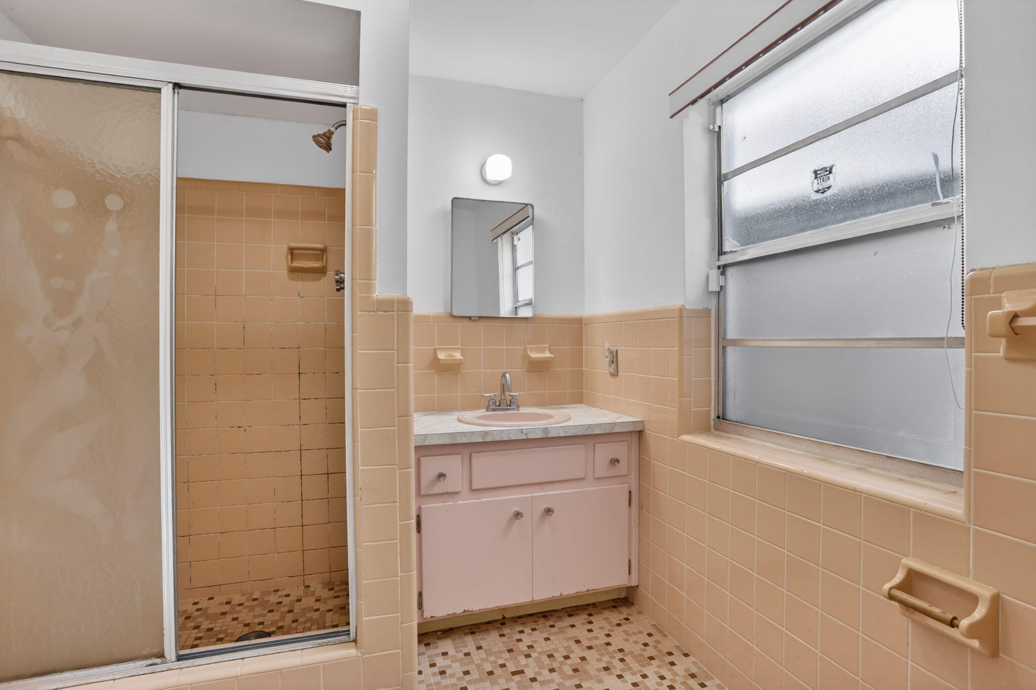 2411 NE 10th Terrace