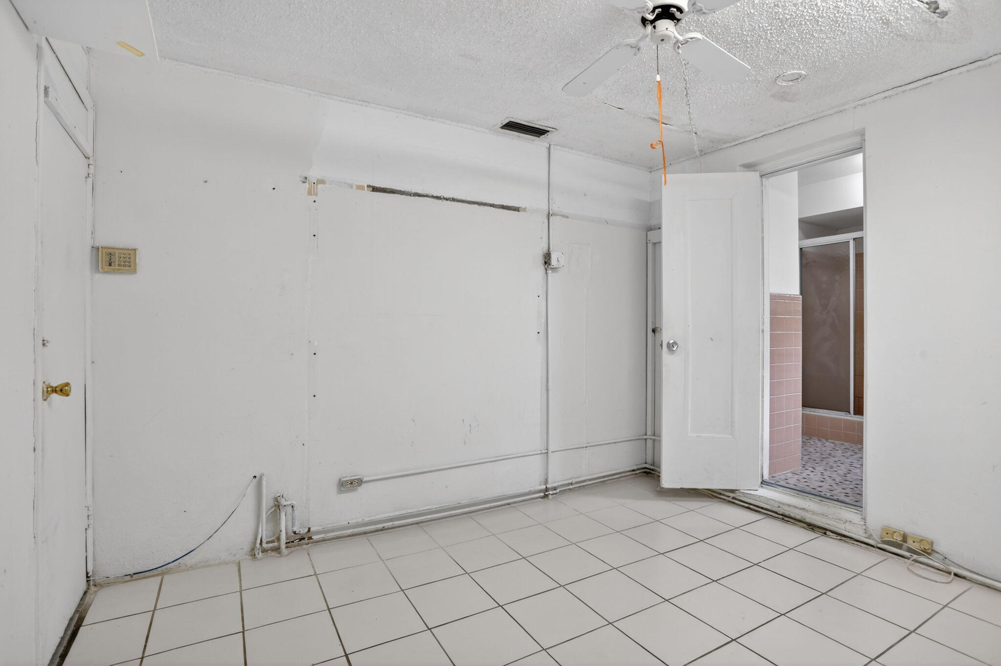 2411 NE 10th Terrace