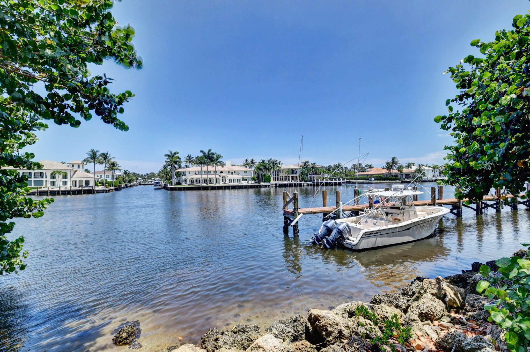 1 Harbourside Drive 4205