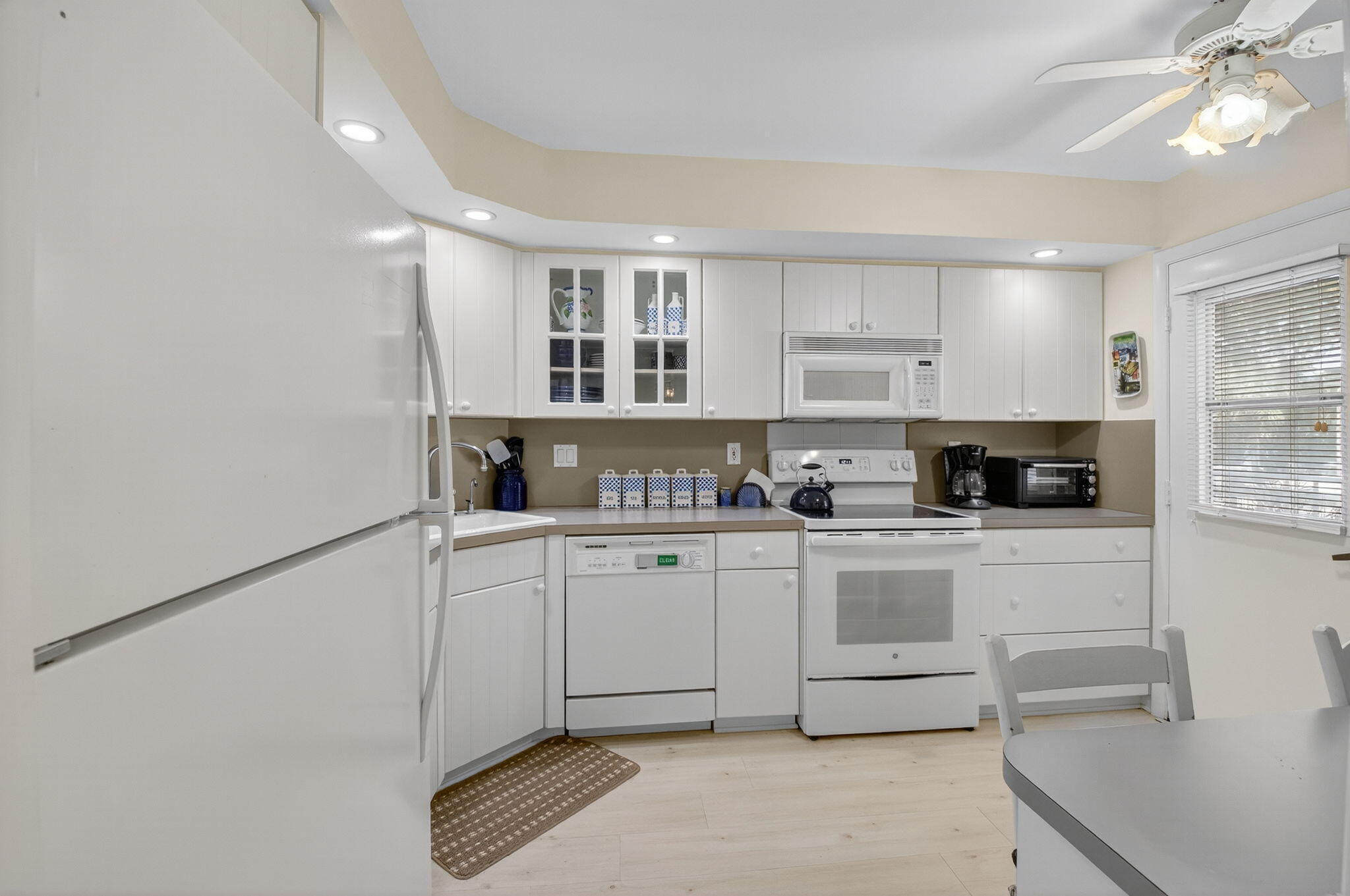 1 Harbourside Drive 4205