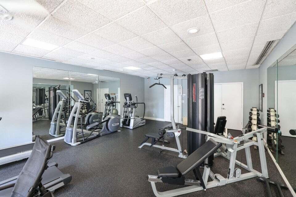 1 Harbourside Drive 4205