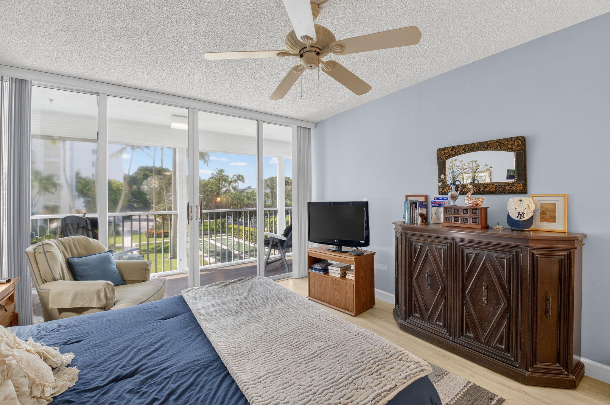 1 Harbourside Drive 4205
