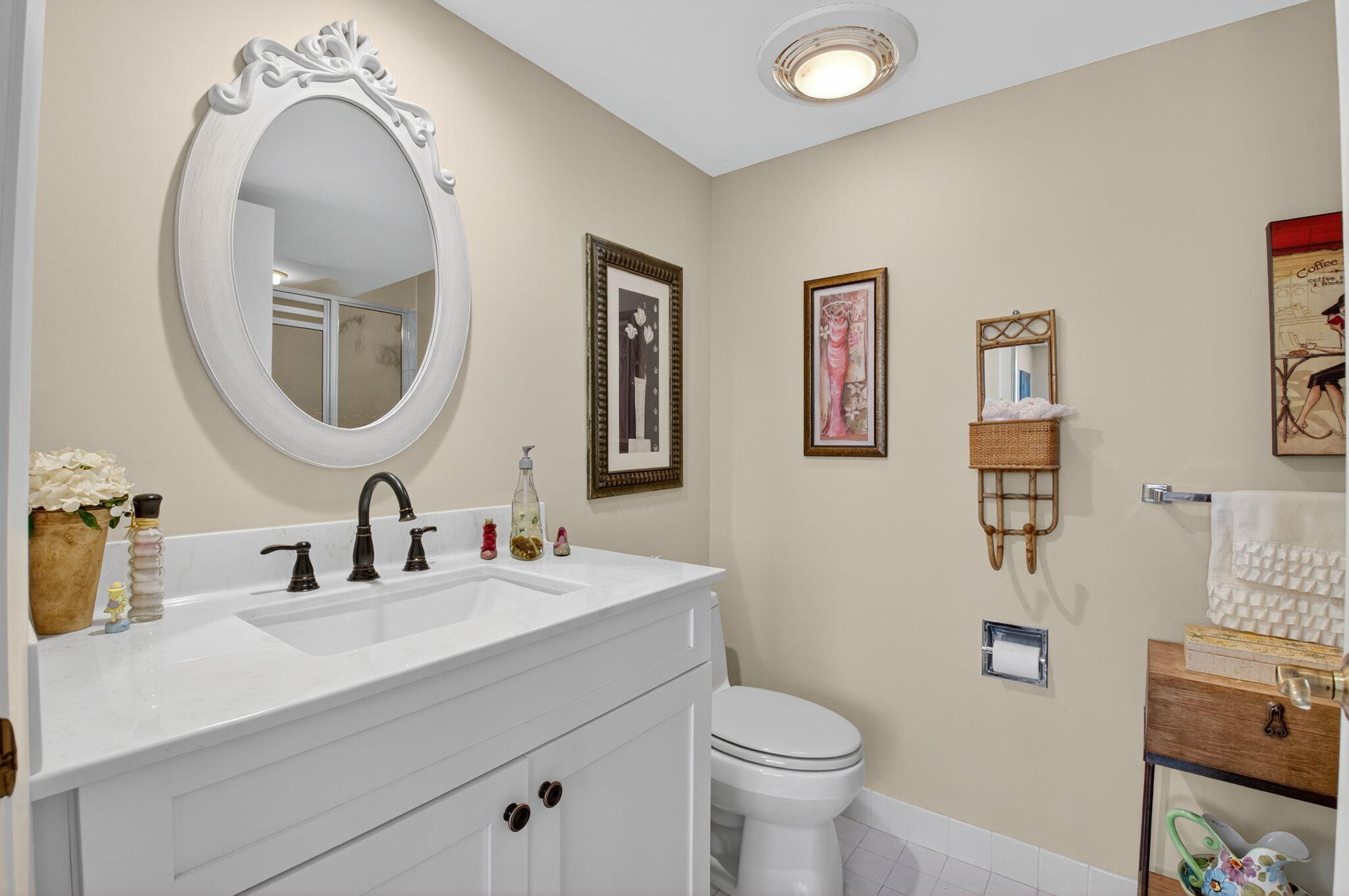 1 Harbourside Drive 4205