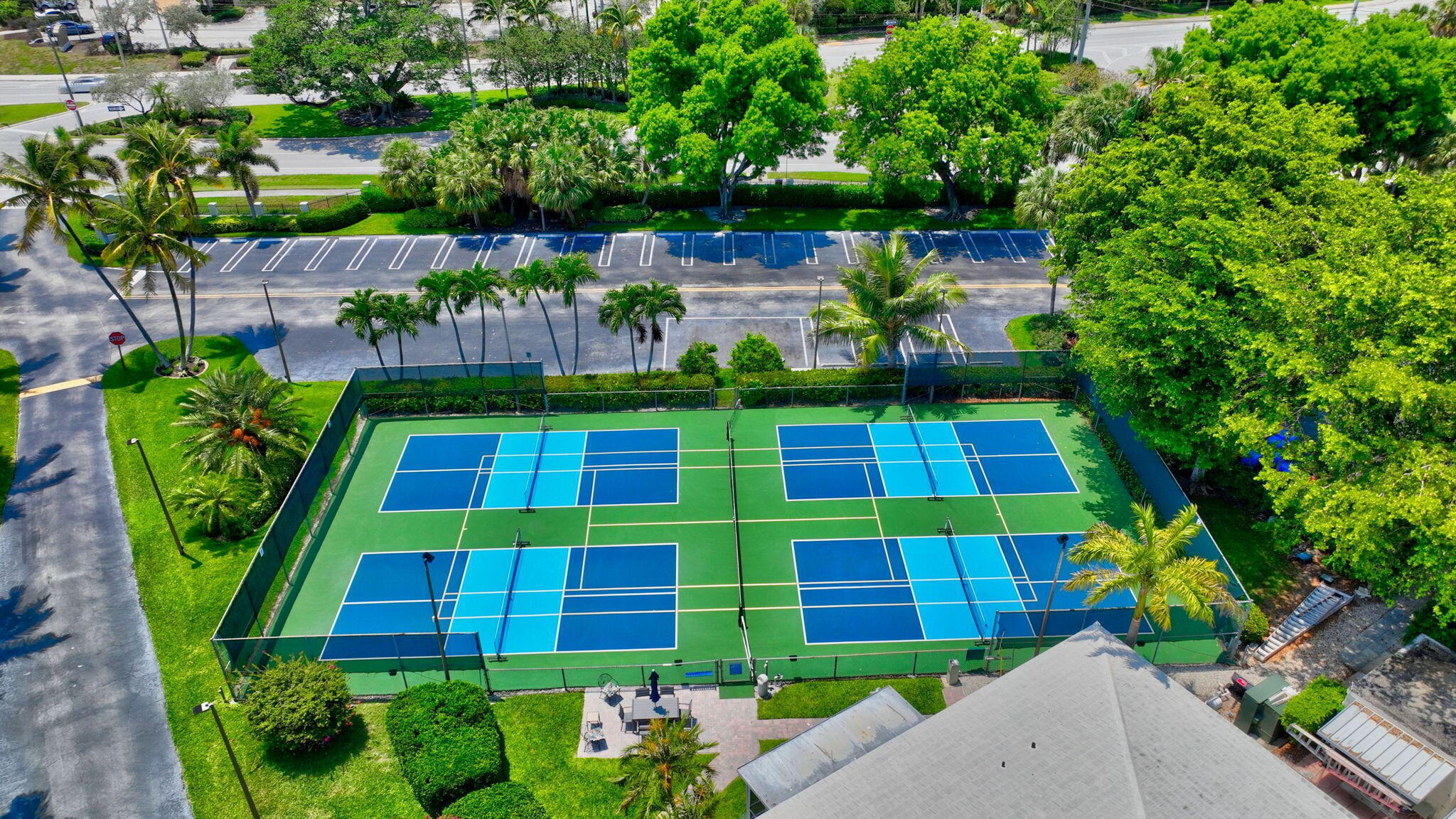 1 Harbourside Drive 4205