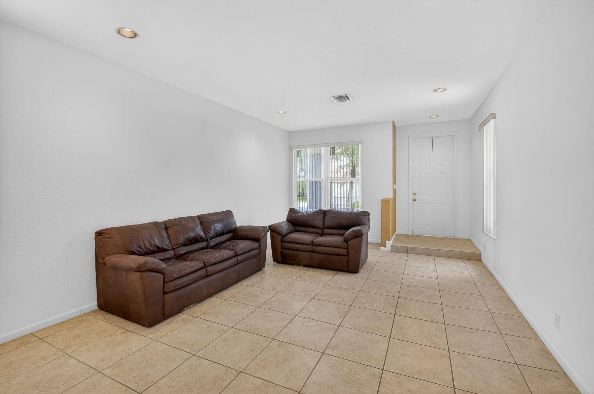 5049 Sancerre Circle