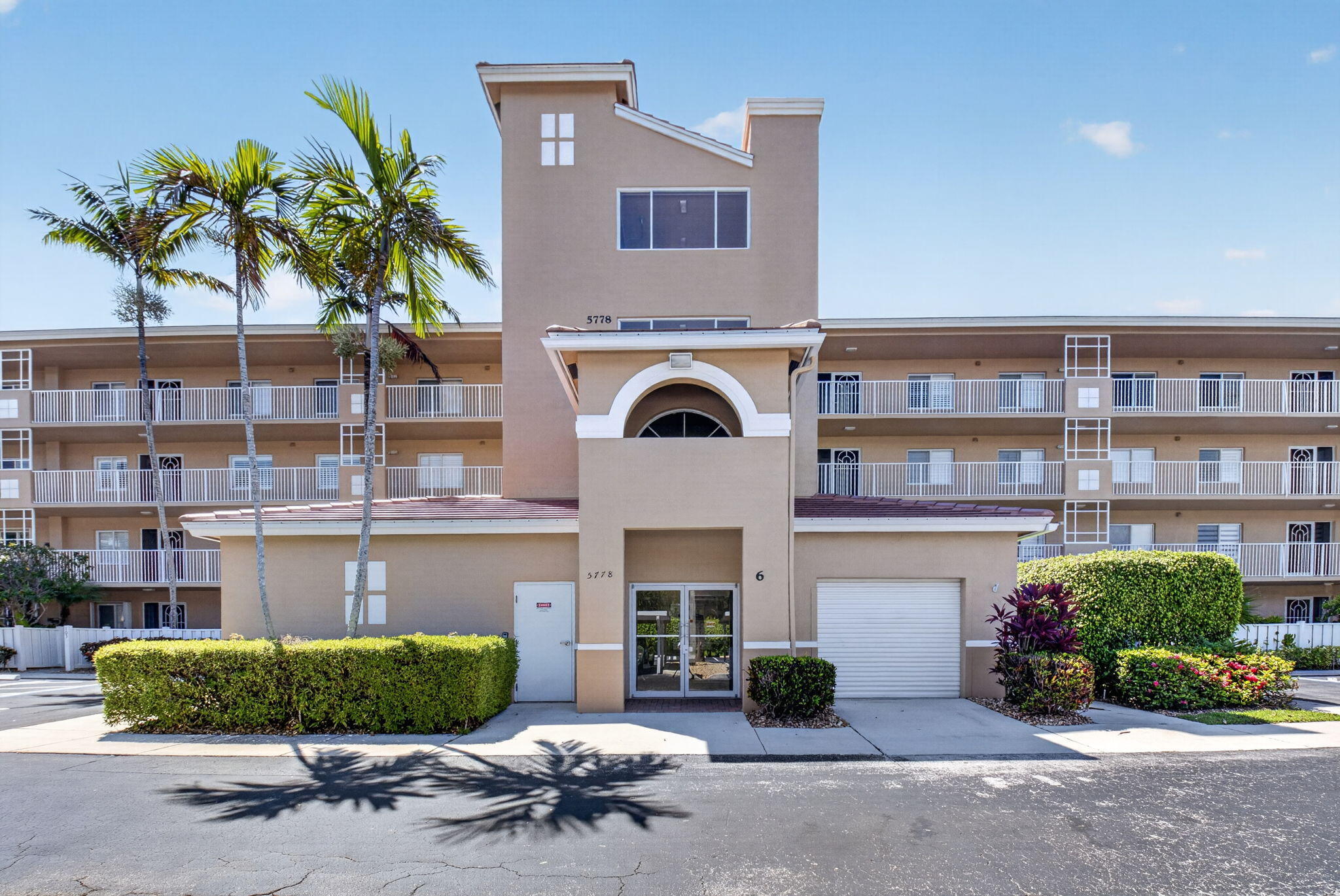 5778 Crystal Shores Drive 202