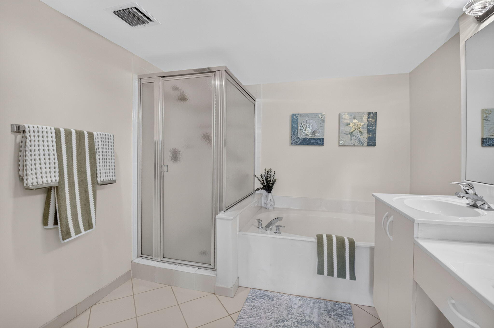 5778 Crystal Shores Drive 202