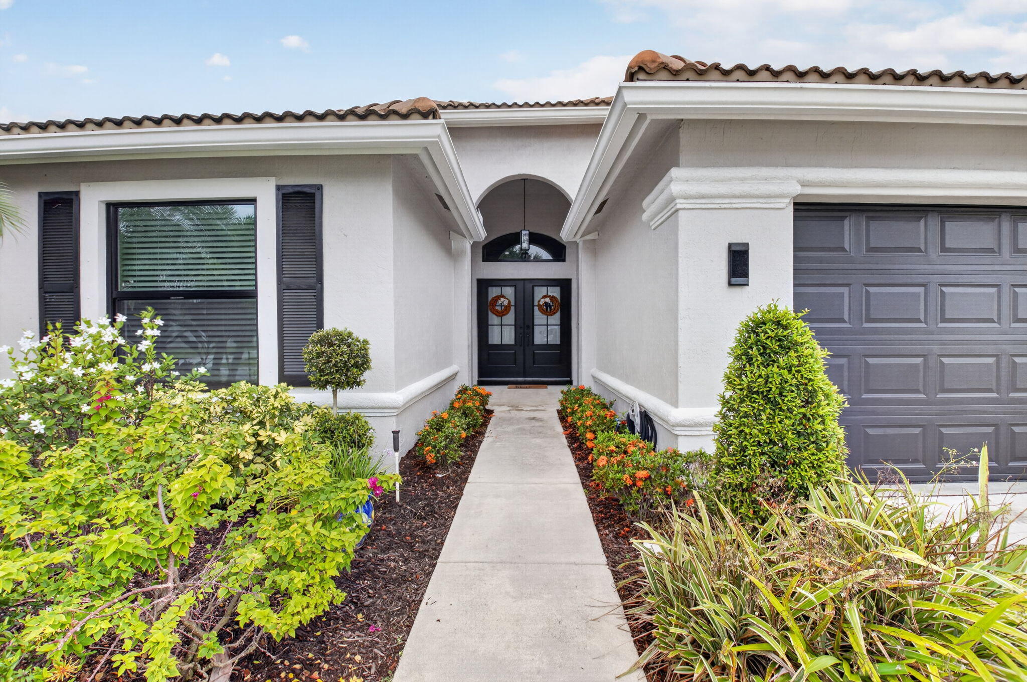 6133 Indian Forest Circle