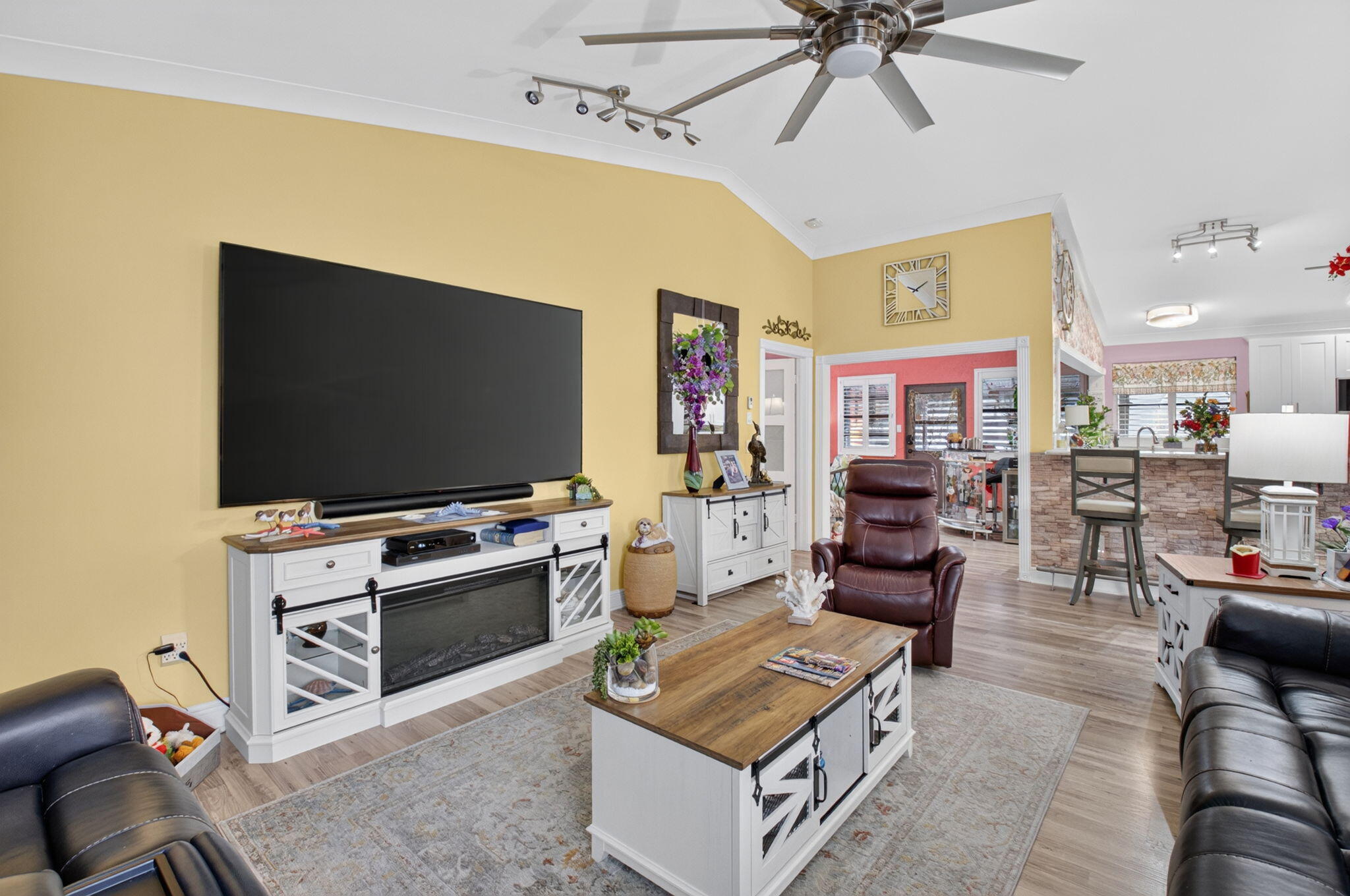 2505 NW 13th Court