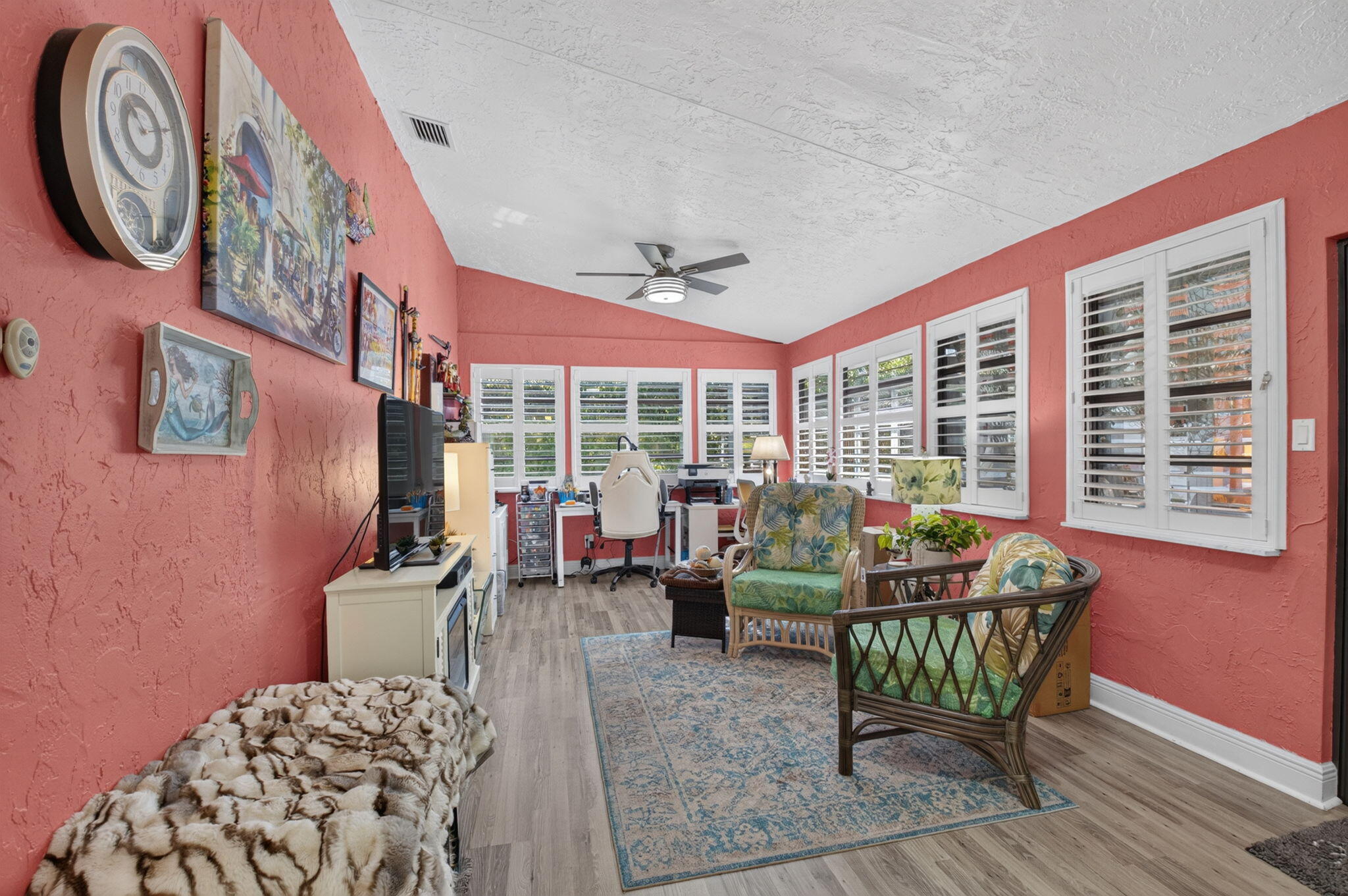 2505 NW 13th Court