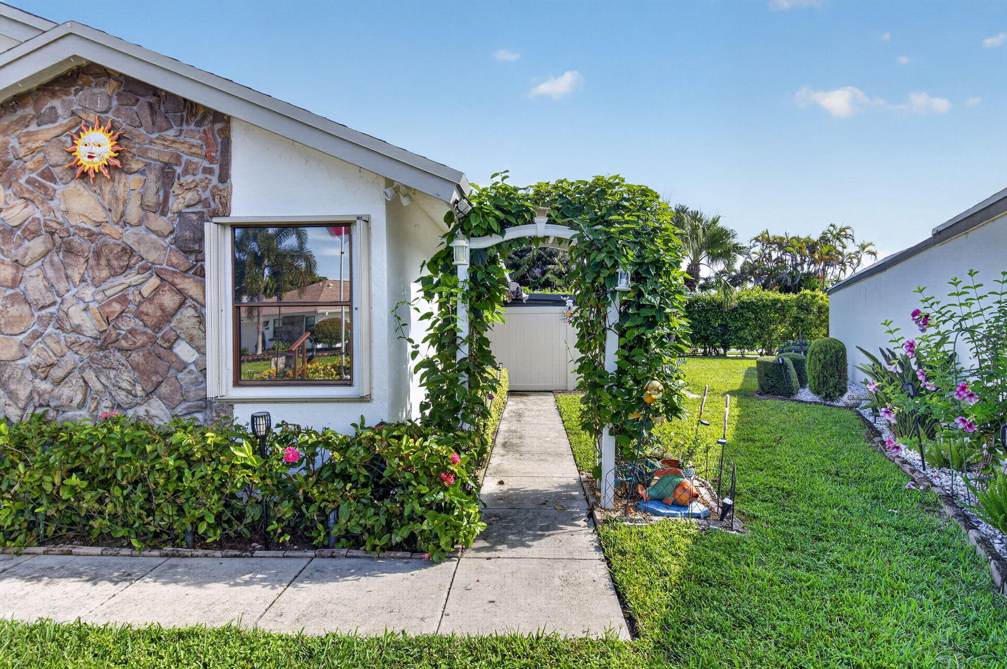 2505 NW 13th Court