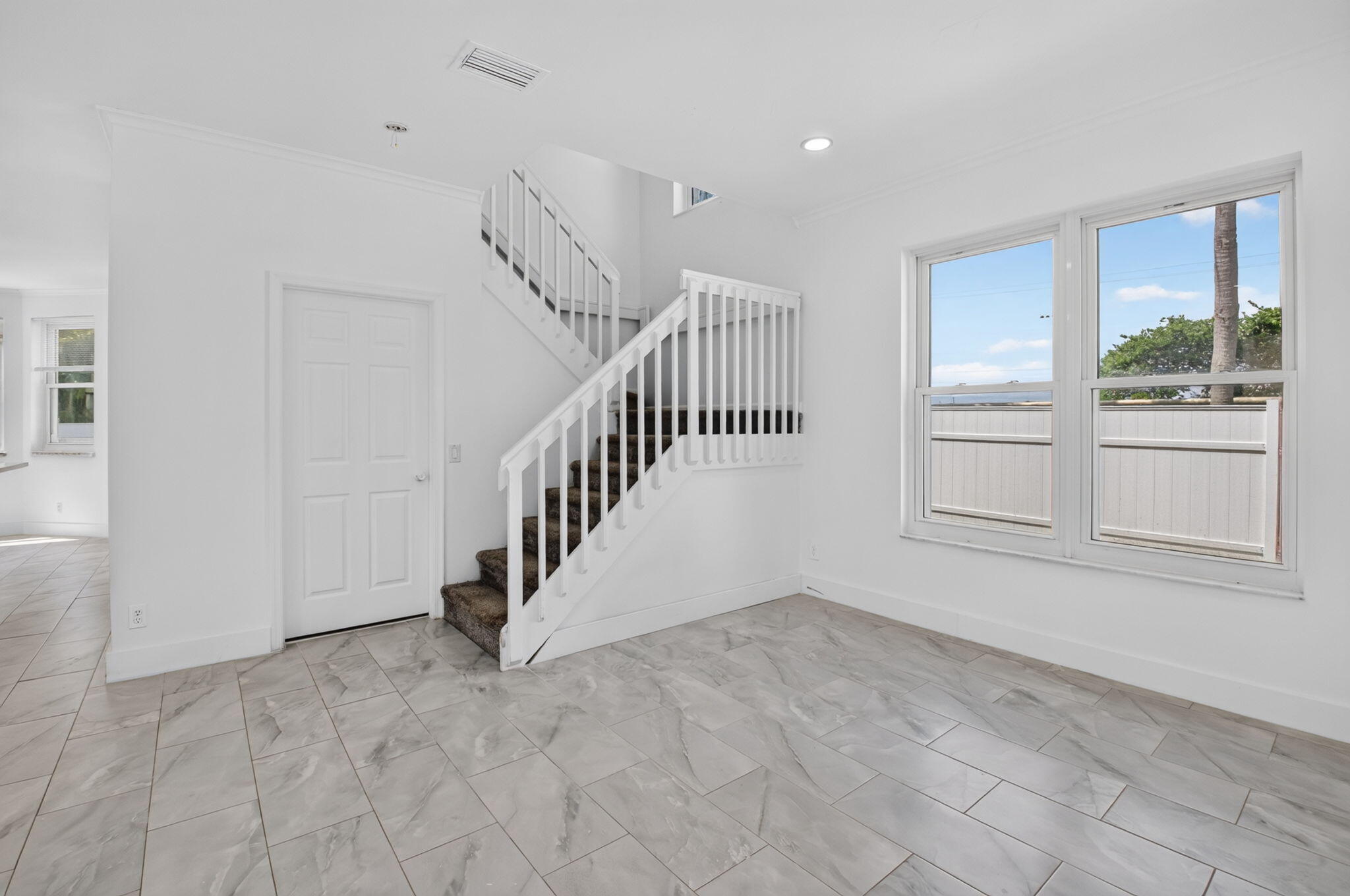 7001 Chesapeake Circle