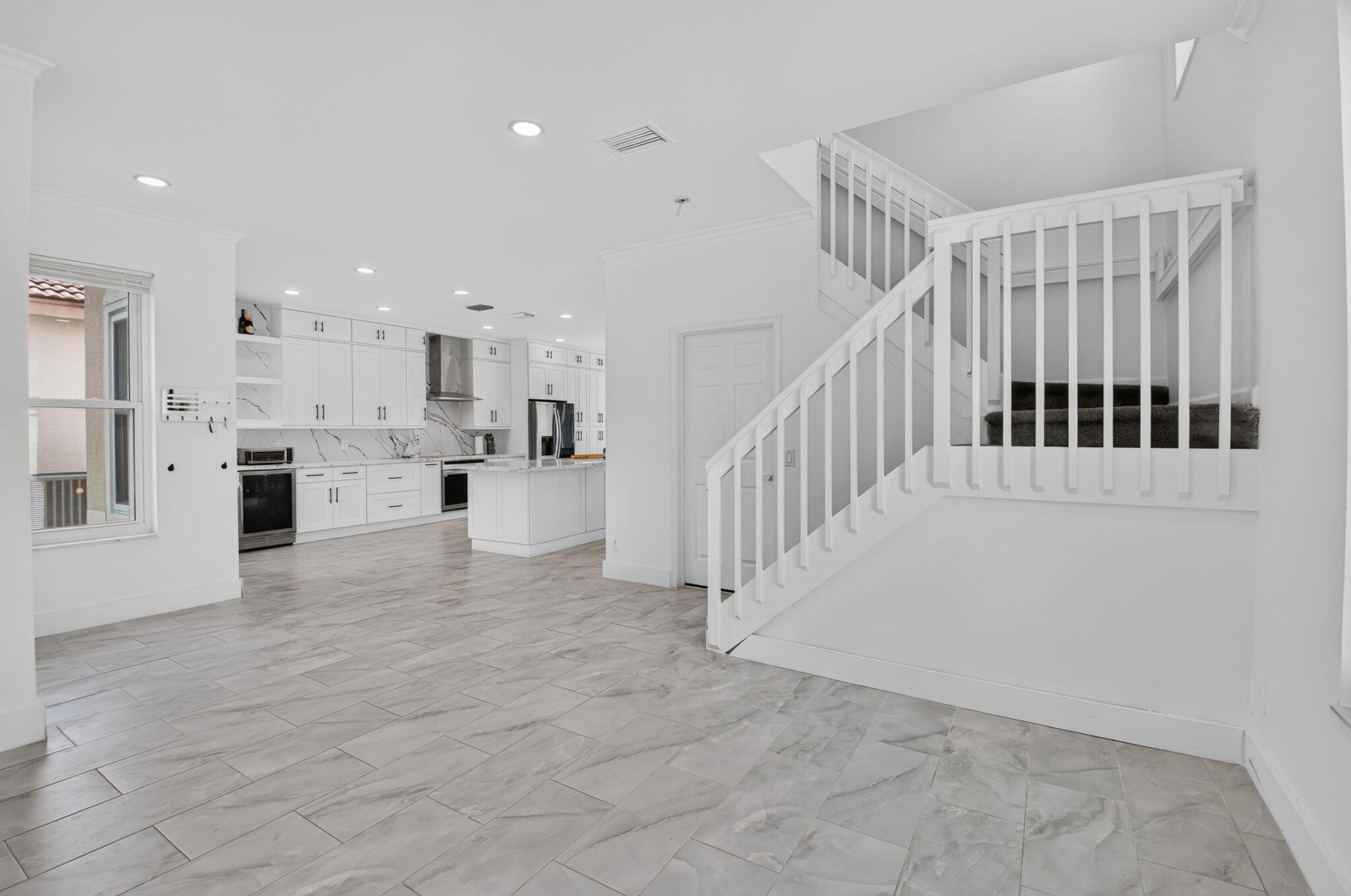 7001 Chesapeake Circle