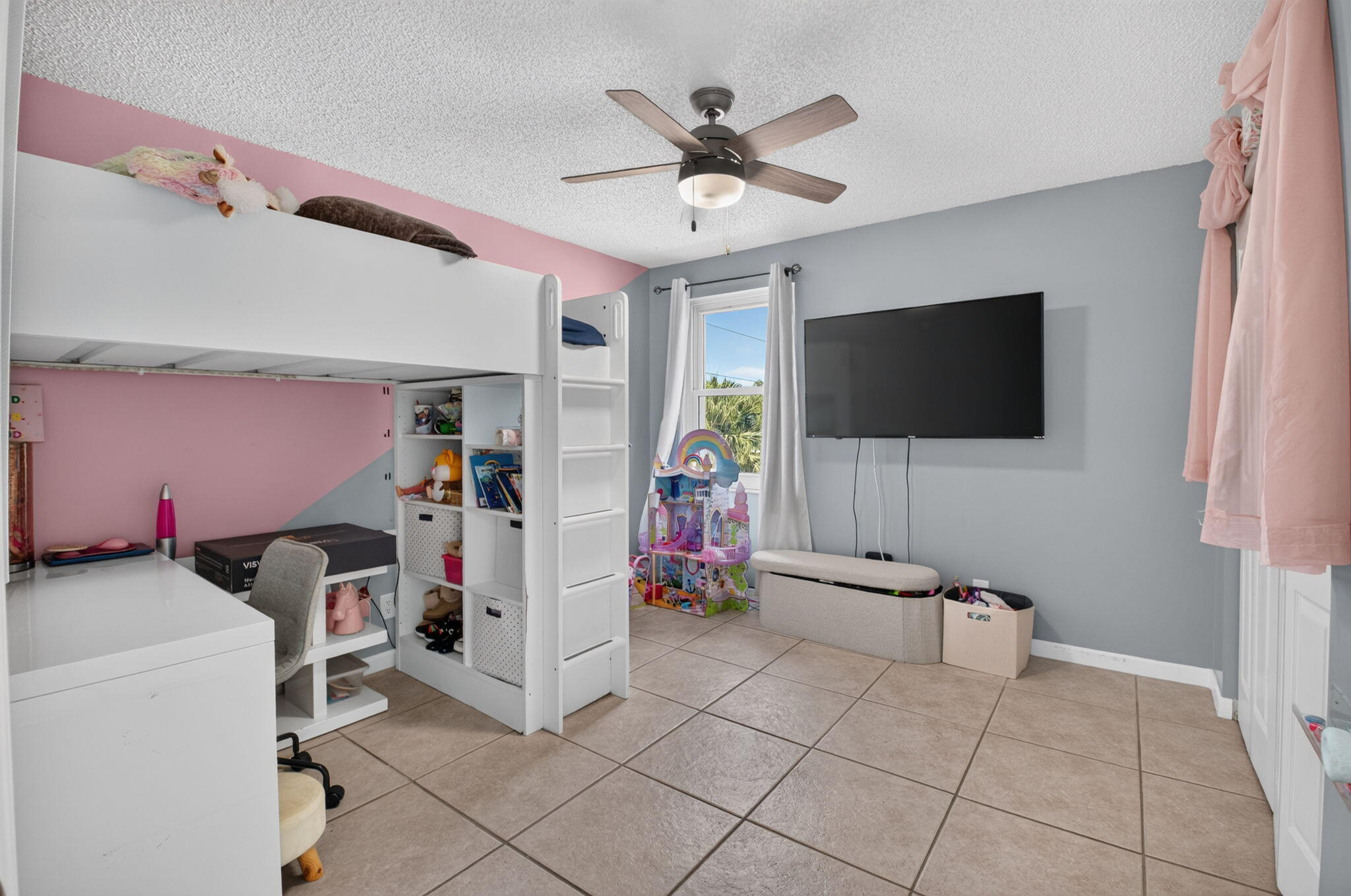 7001 Chesapeake Circle