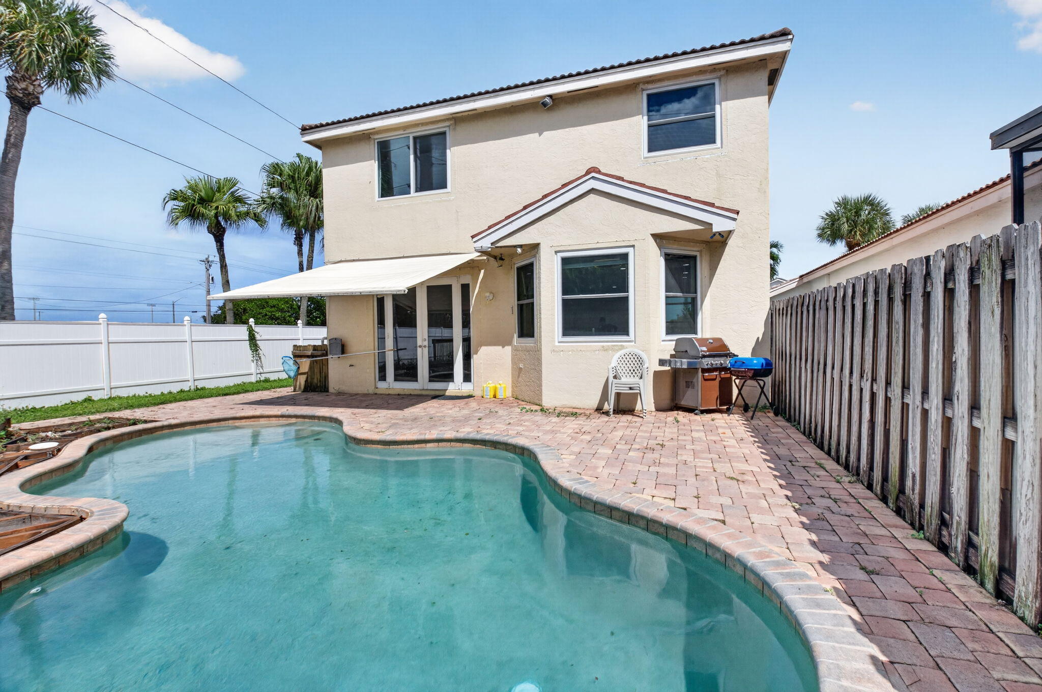 7001 Chesapeake Circle