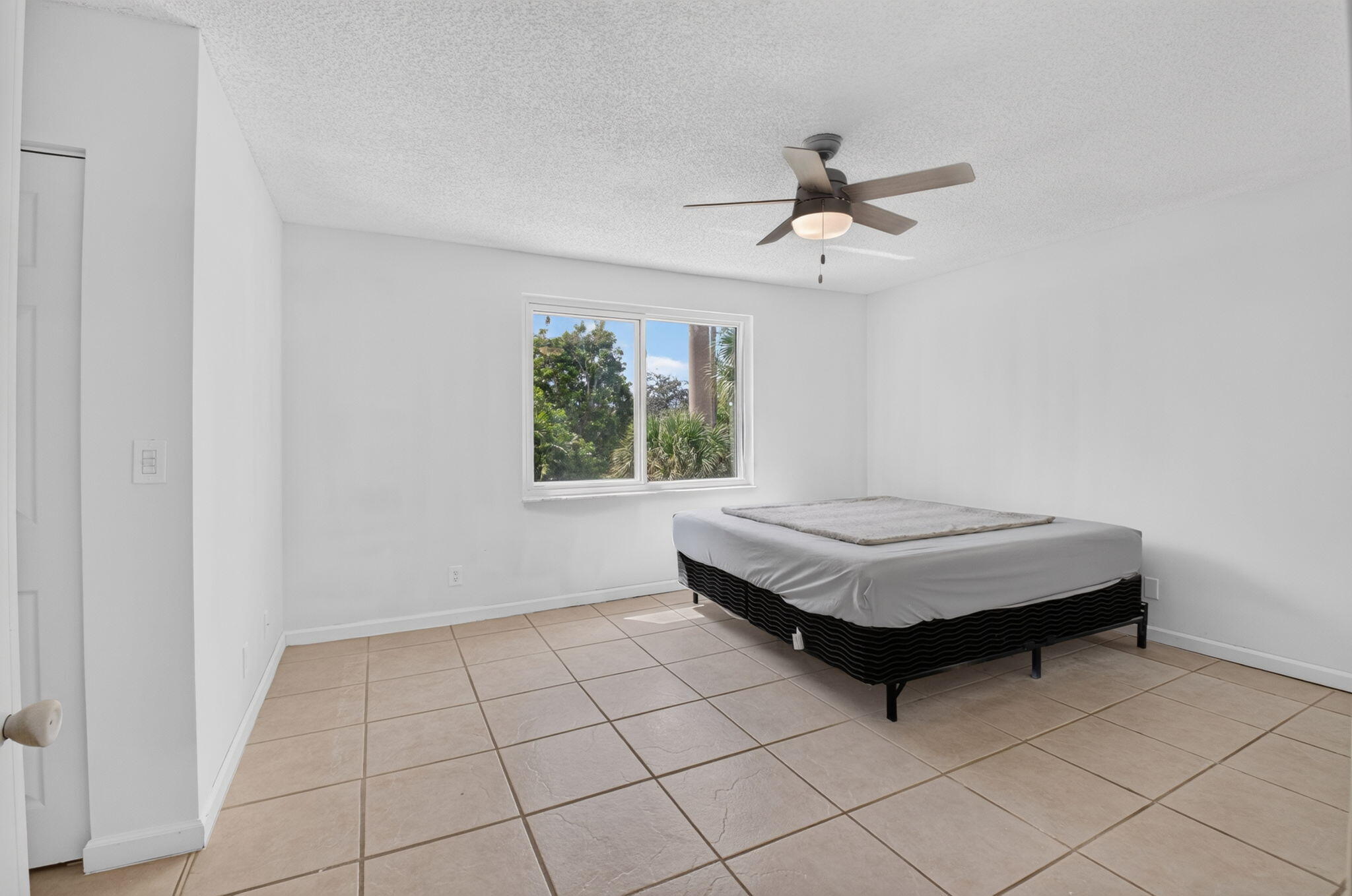 7001 Chesapeake Circle