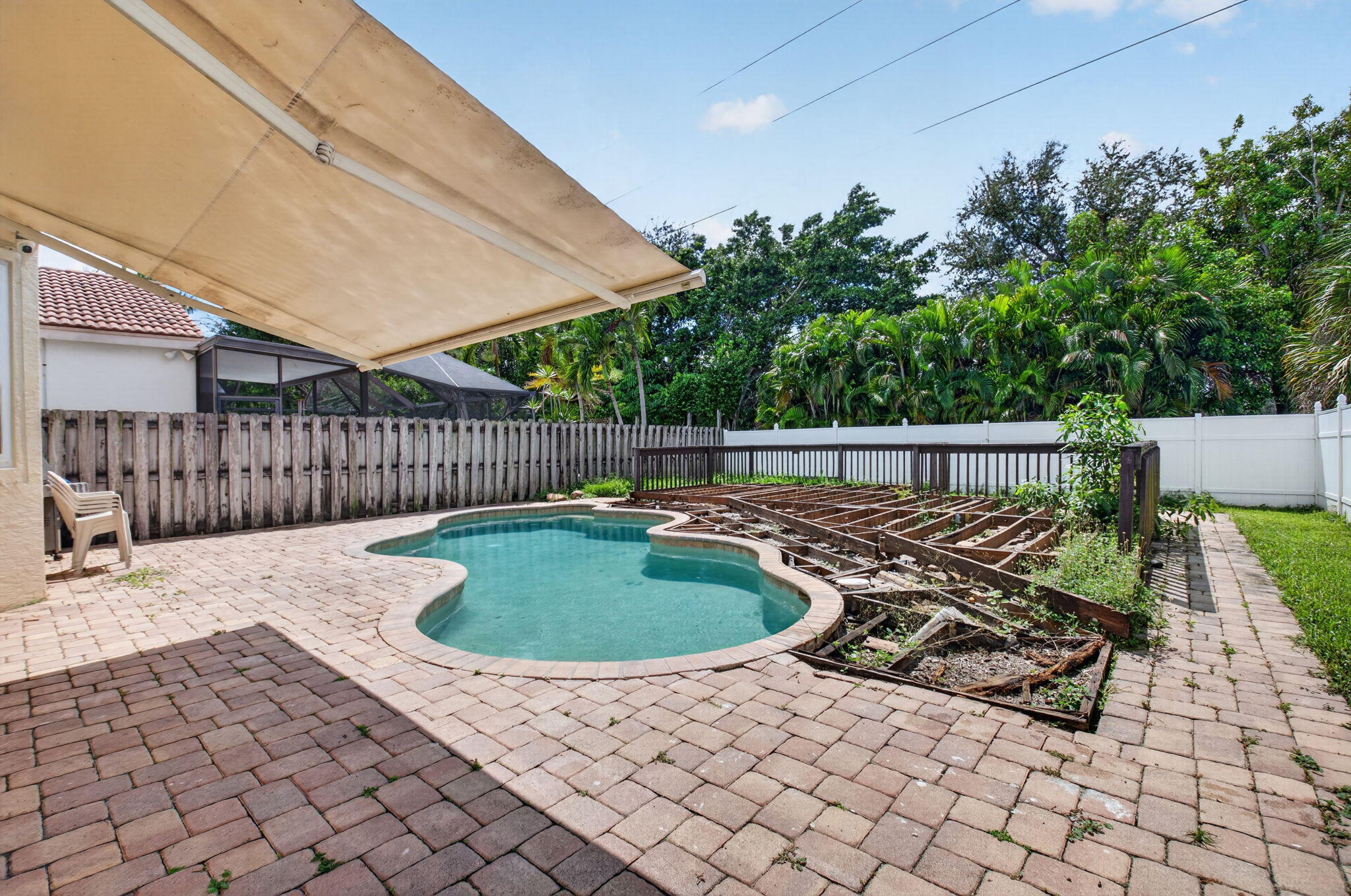 7001 Chesapeake Circle