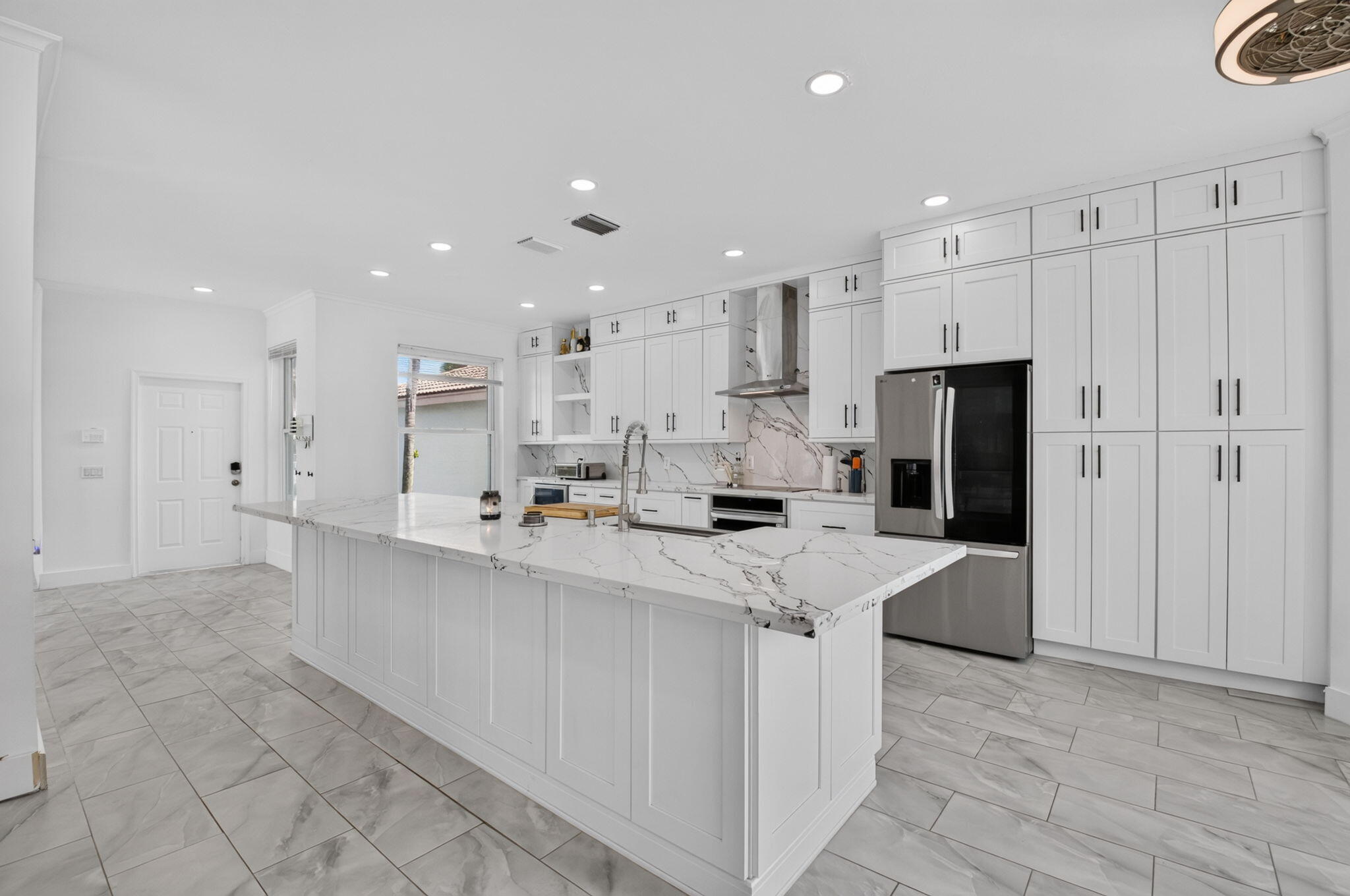 7001 Chesapeake Circle