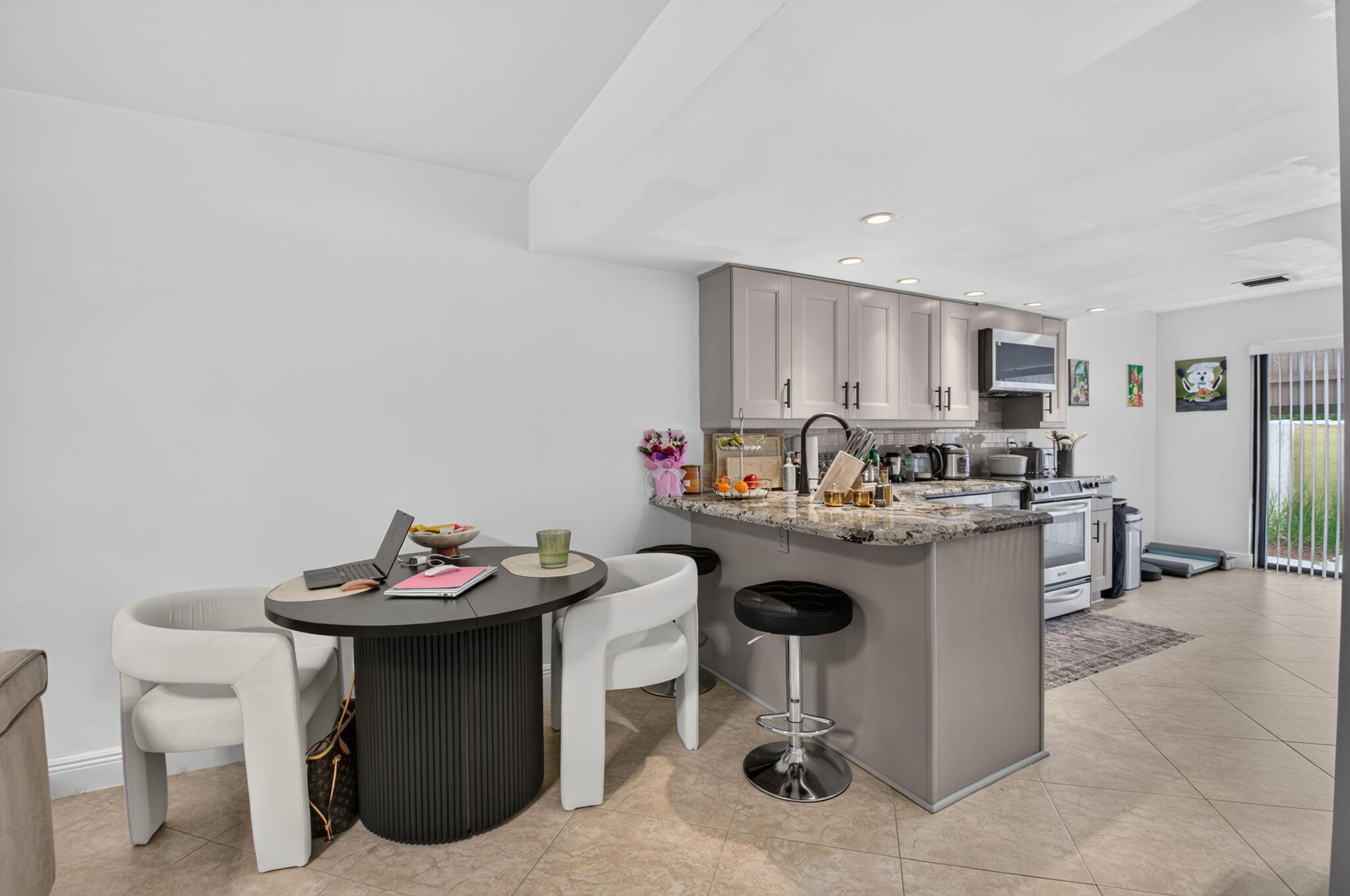 1330 NW 13TH Street 16