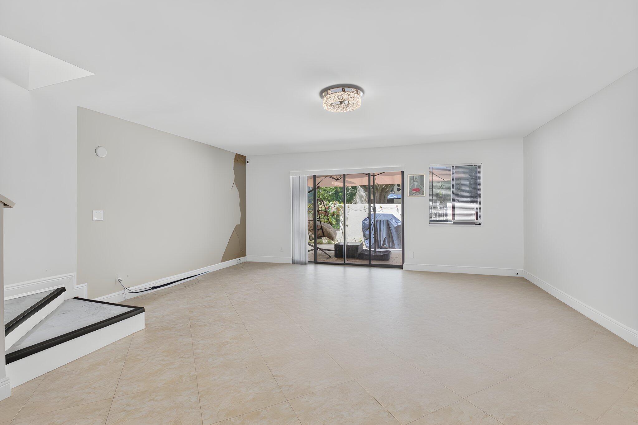 1330 NW 13TH Street 16