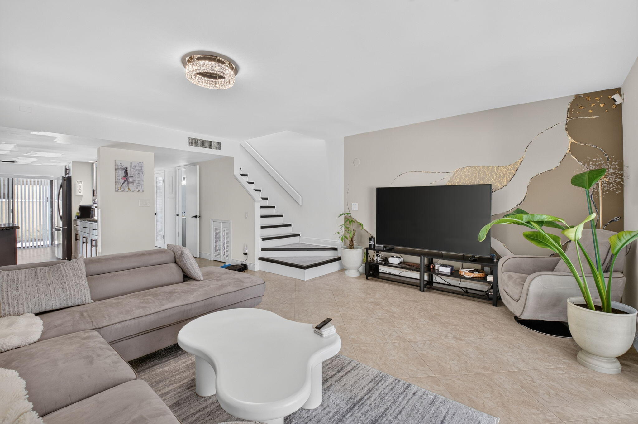 1330 NW 13TH Street 16