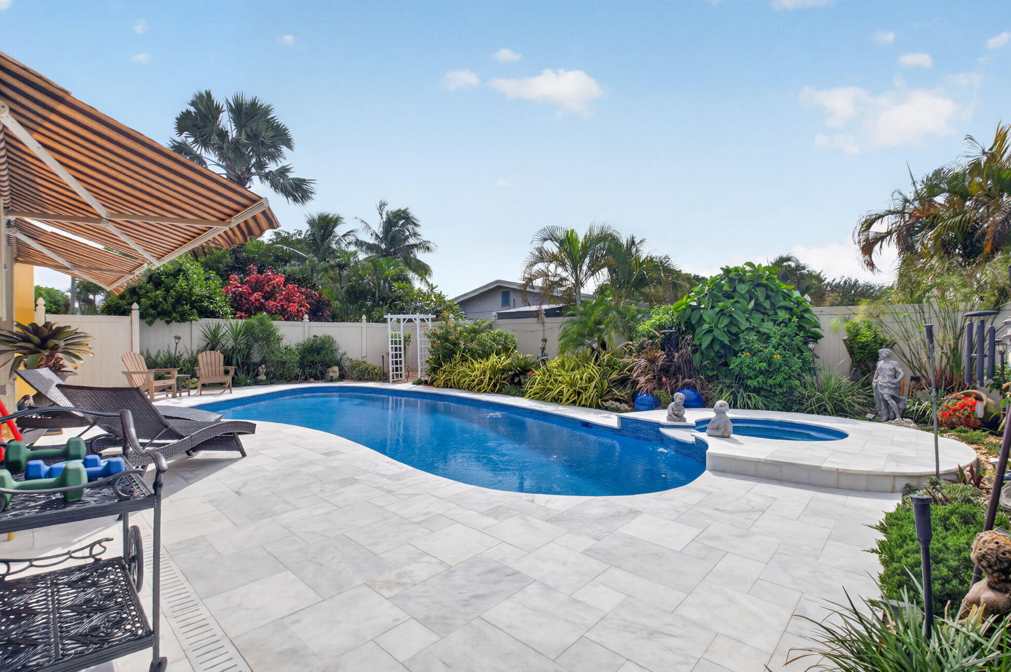 415 Colonial Road
