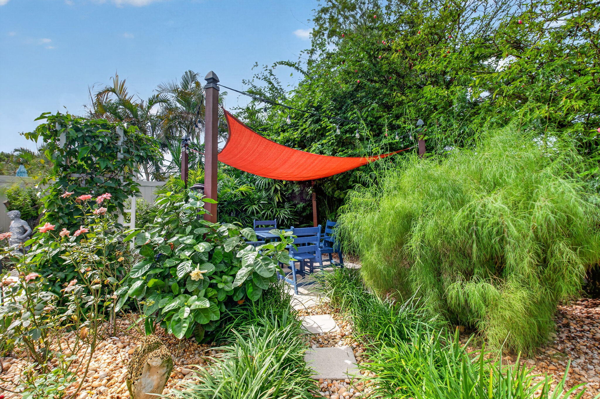415 Colonial Road