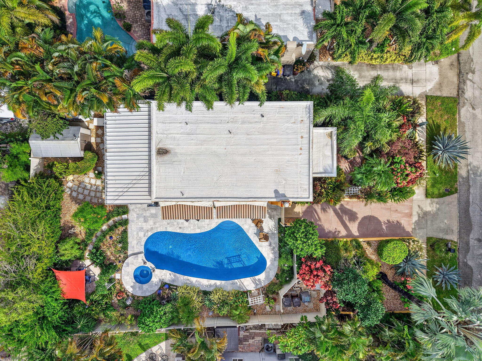 415 Colonial Road