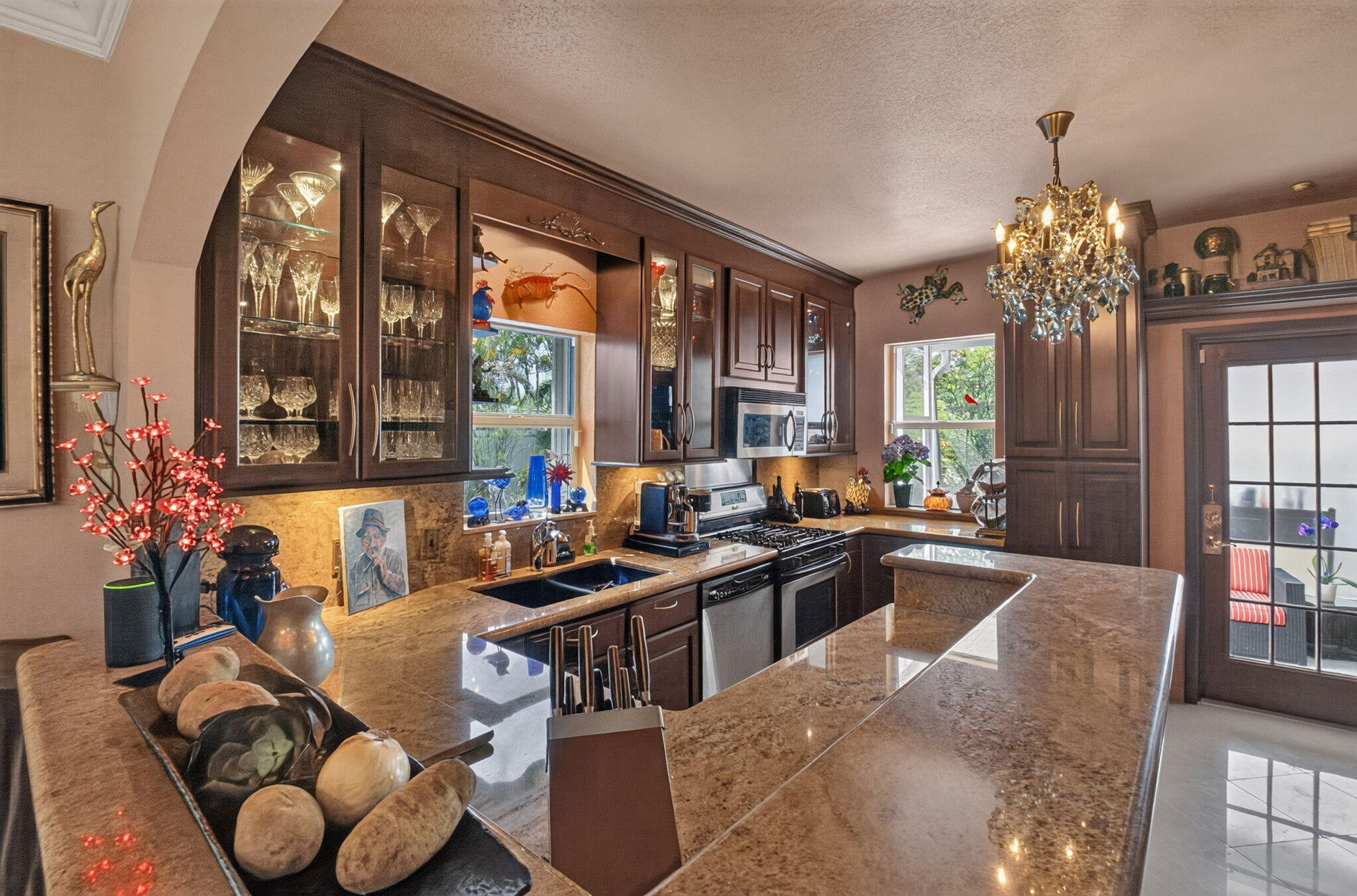 415 Colonial Road