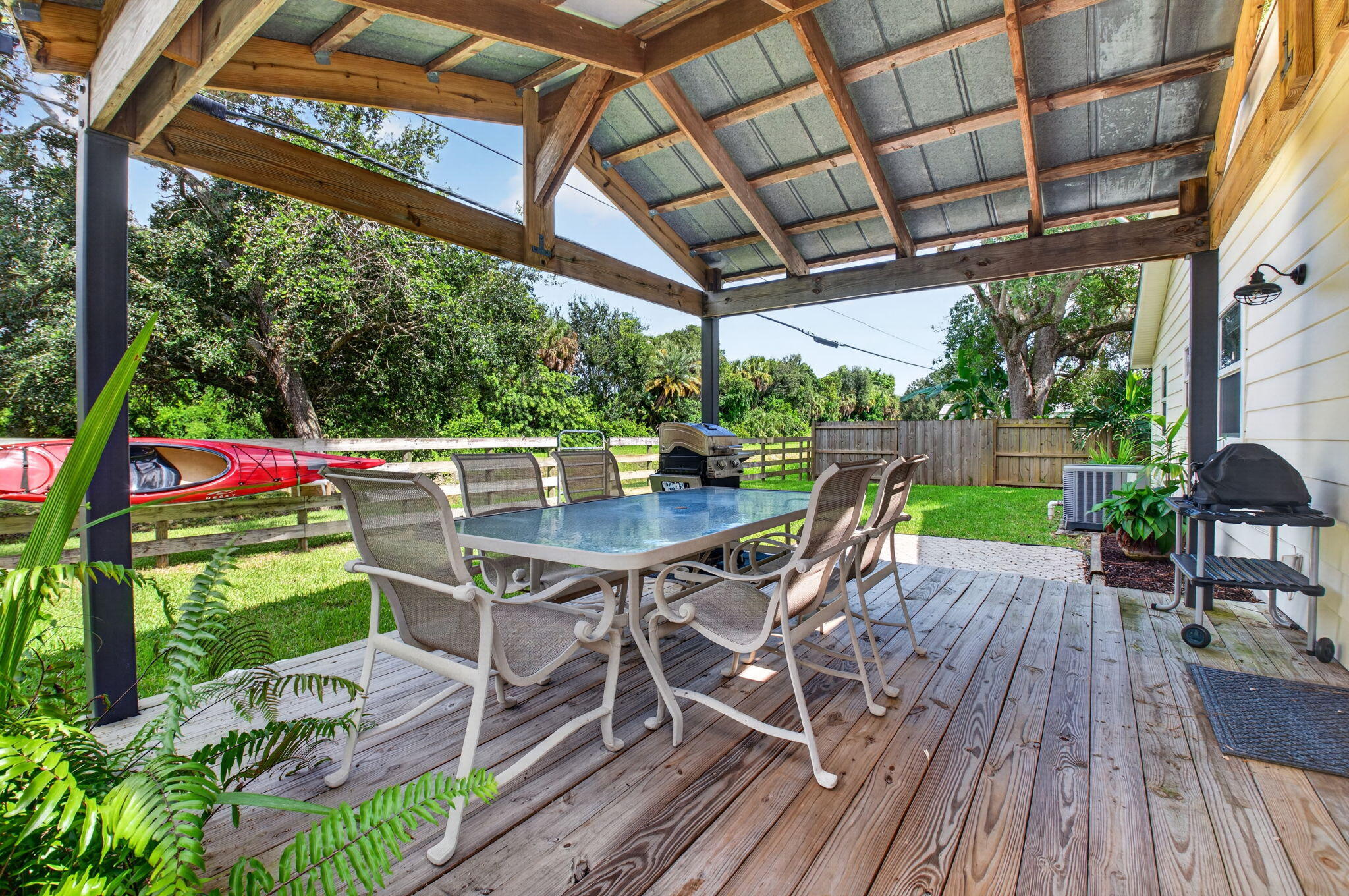 4675 CANAL Drive