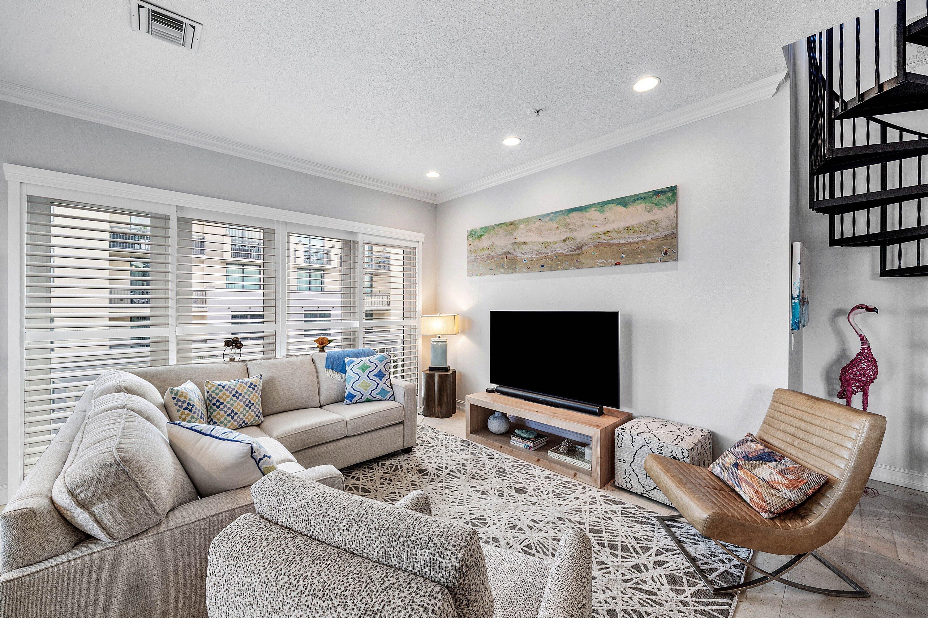 12 SE 1st Avenue 301