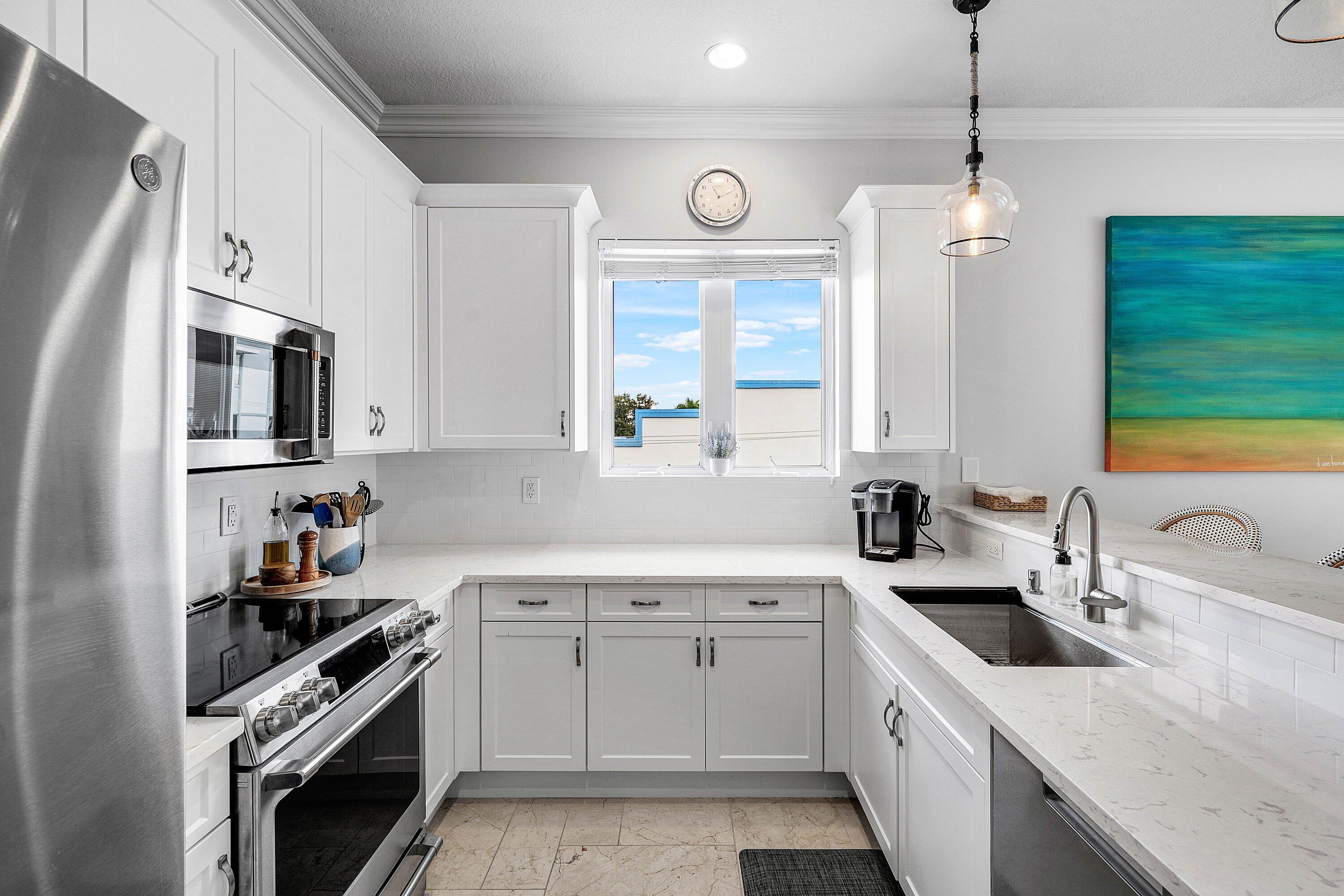 12 SE 1st Avenue 301