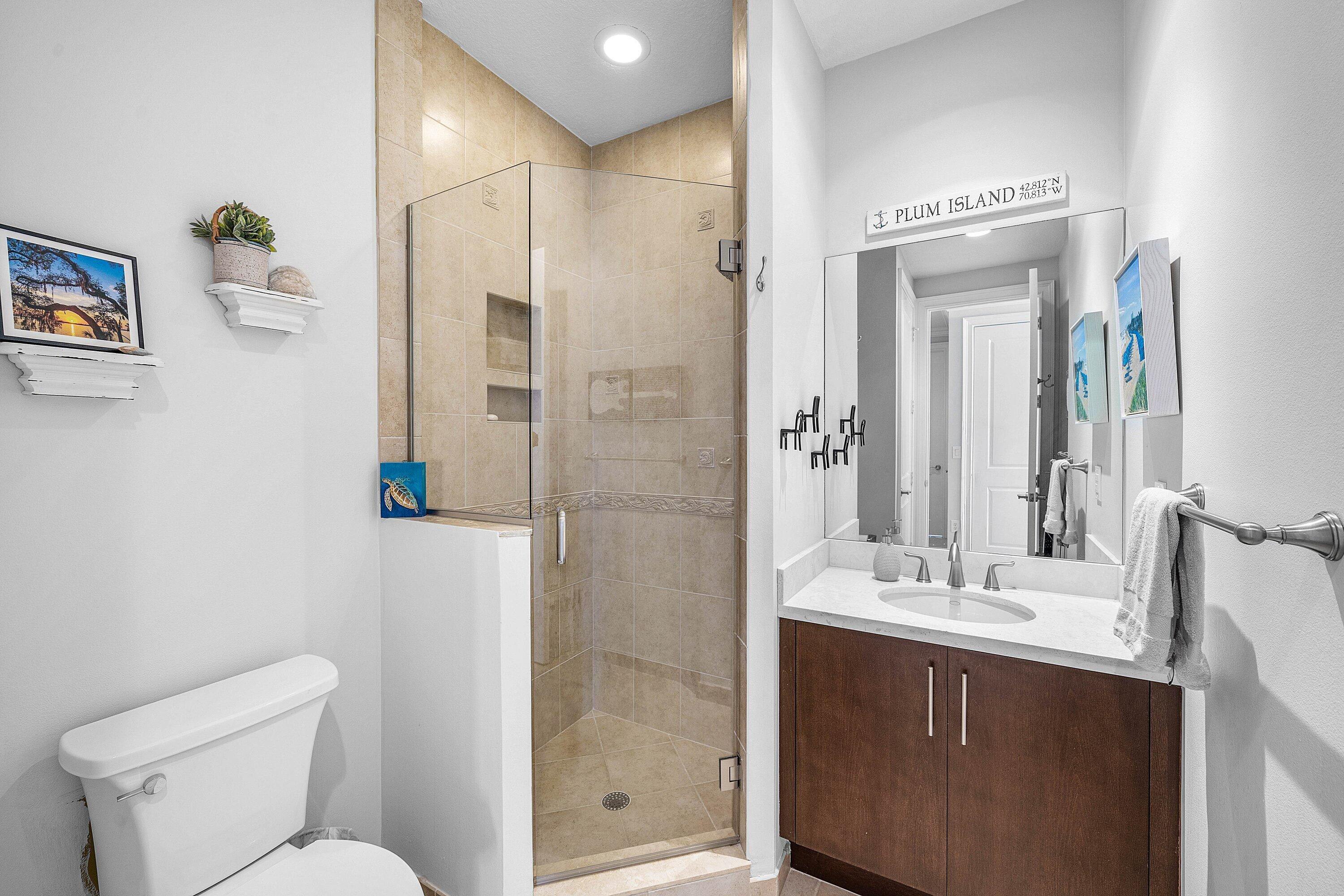12 SE 1st Avenue 301