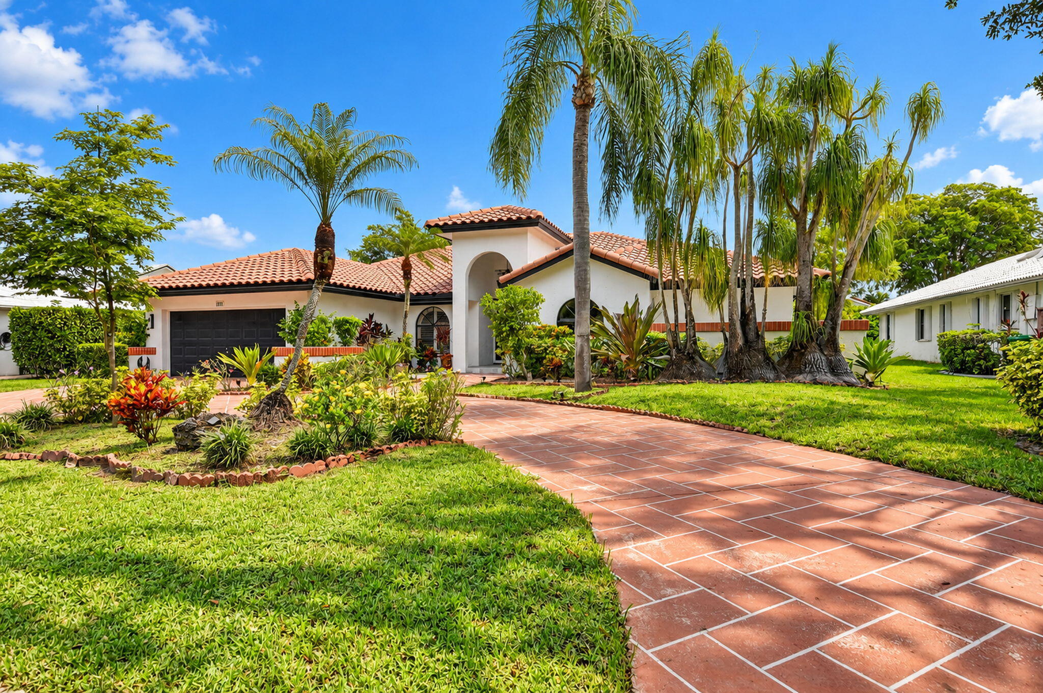 8839 NW 49th Drive