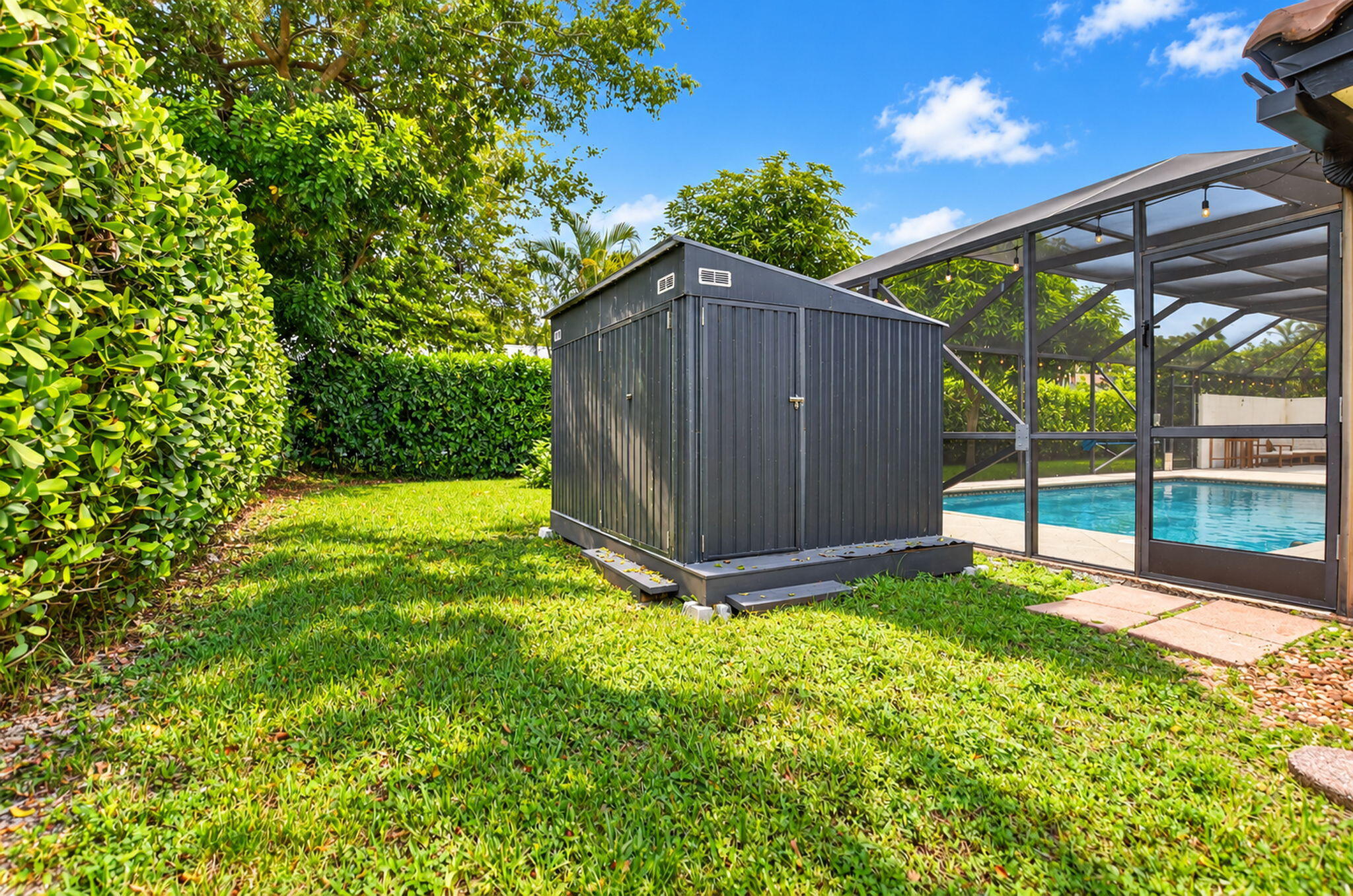 8839 NW 49th Drive