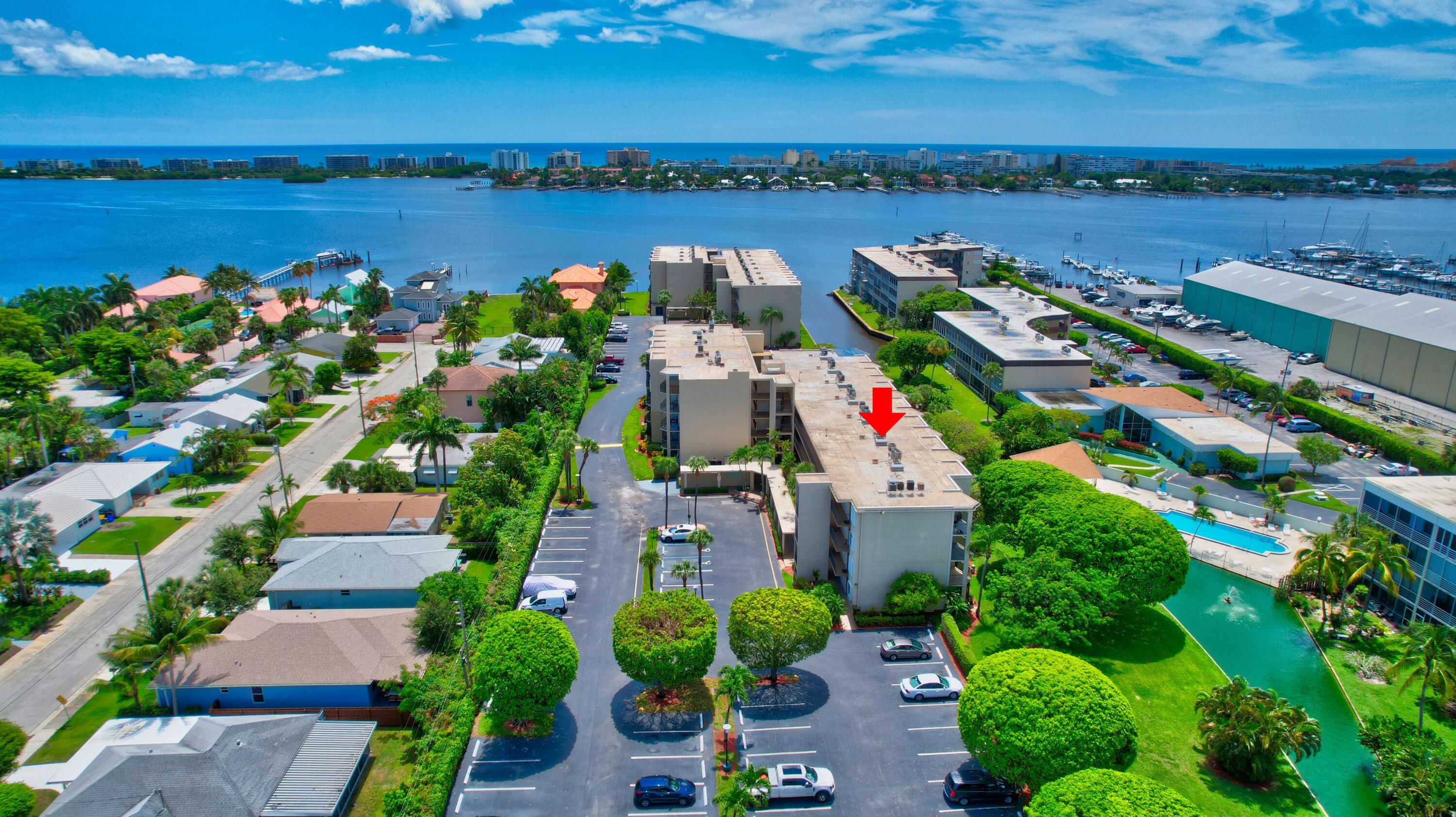 890 N Federal Highway Unit: 206
