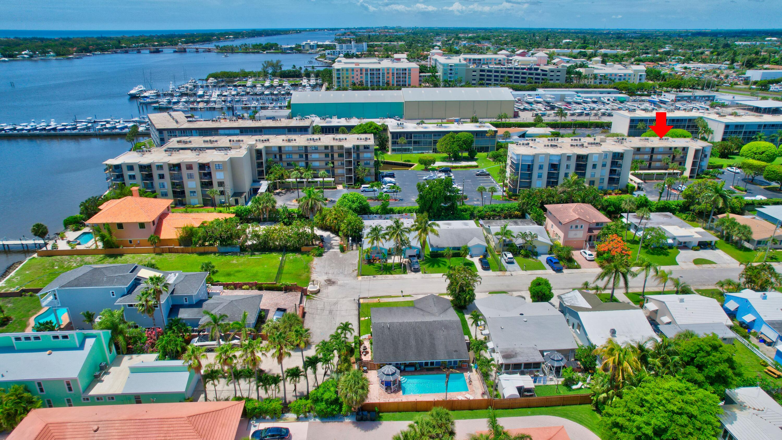 890 N Federal Highway Unit: 206