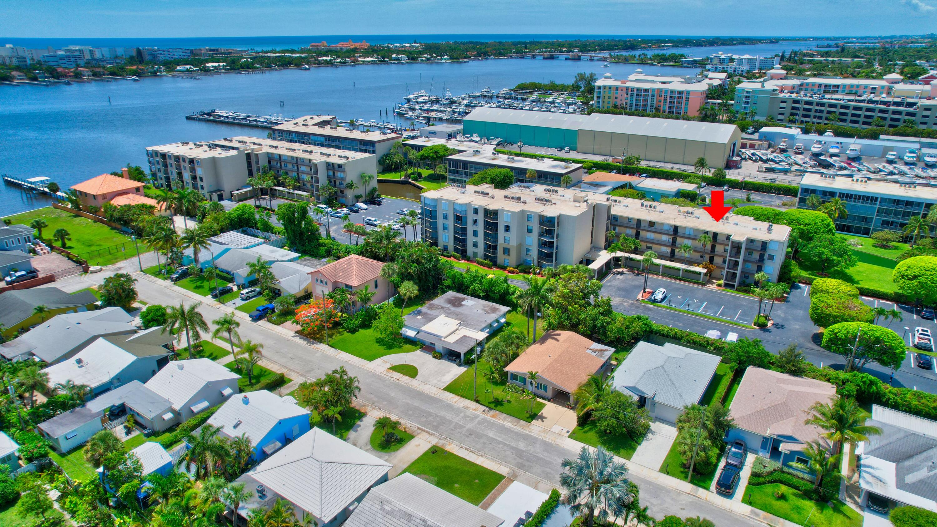 890 N Federal Highway Unit: 206